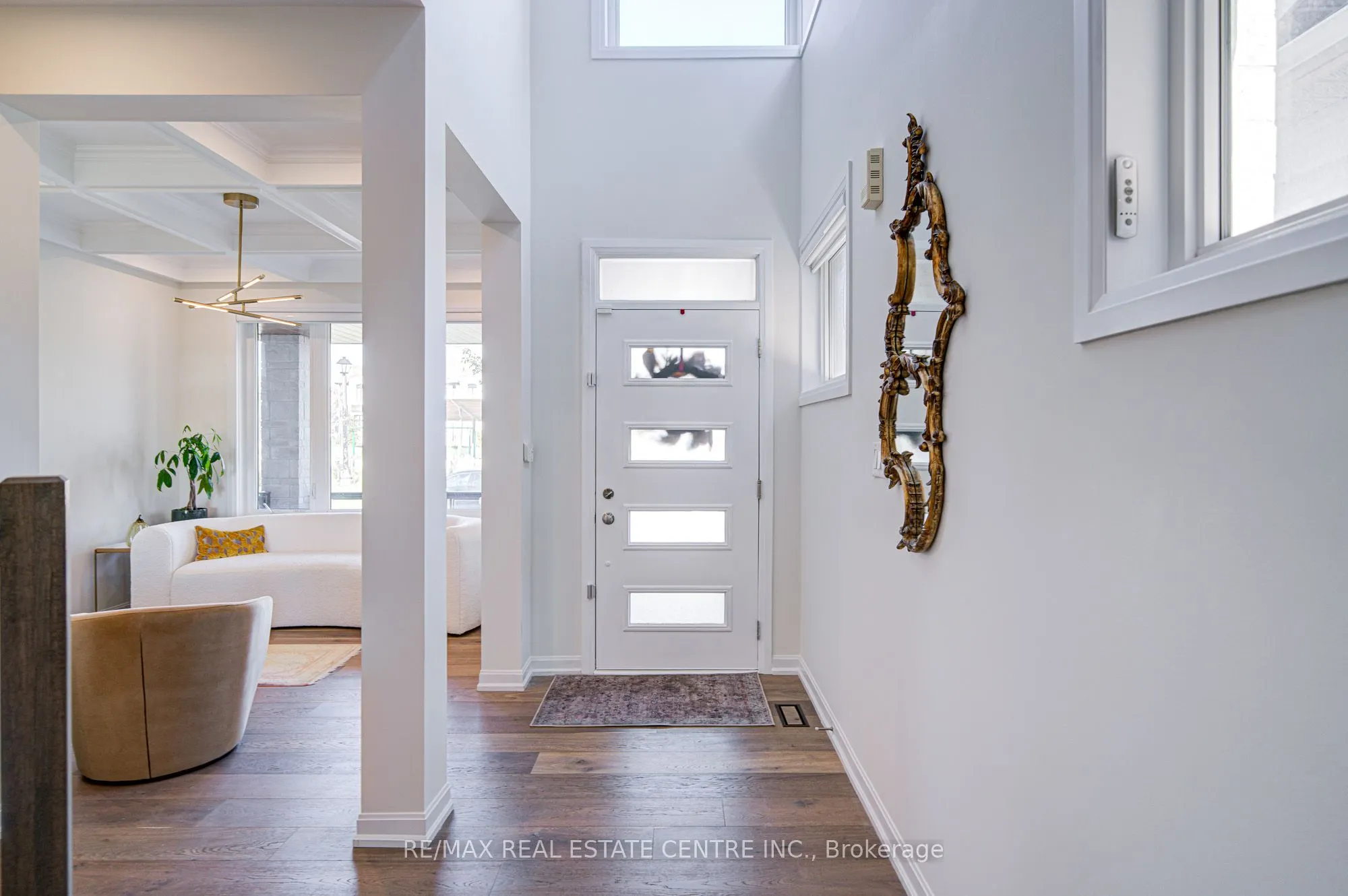 3268 Cloise Way