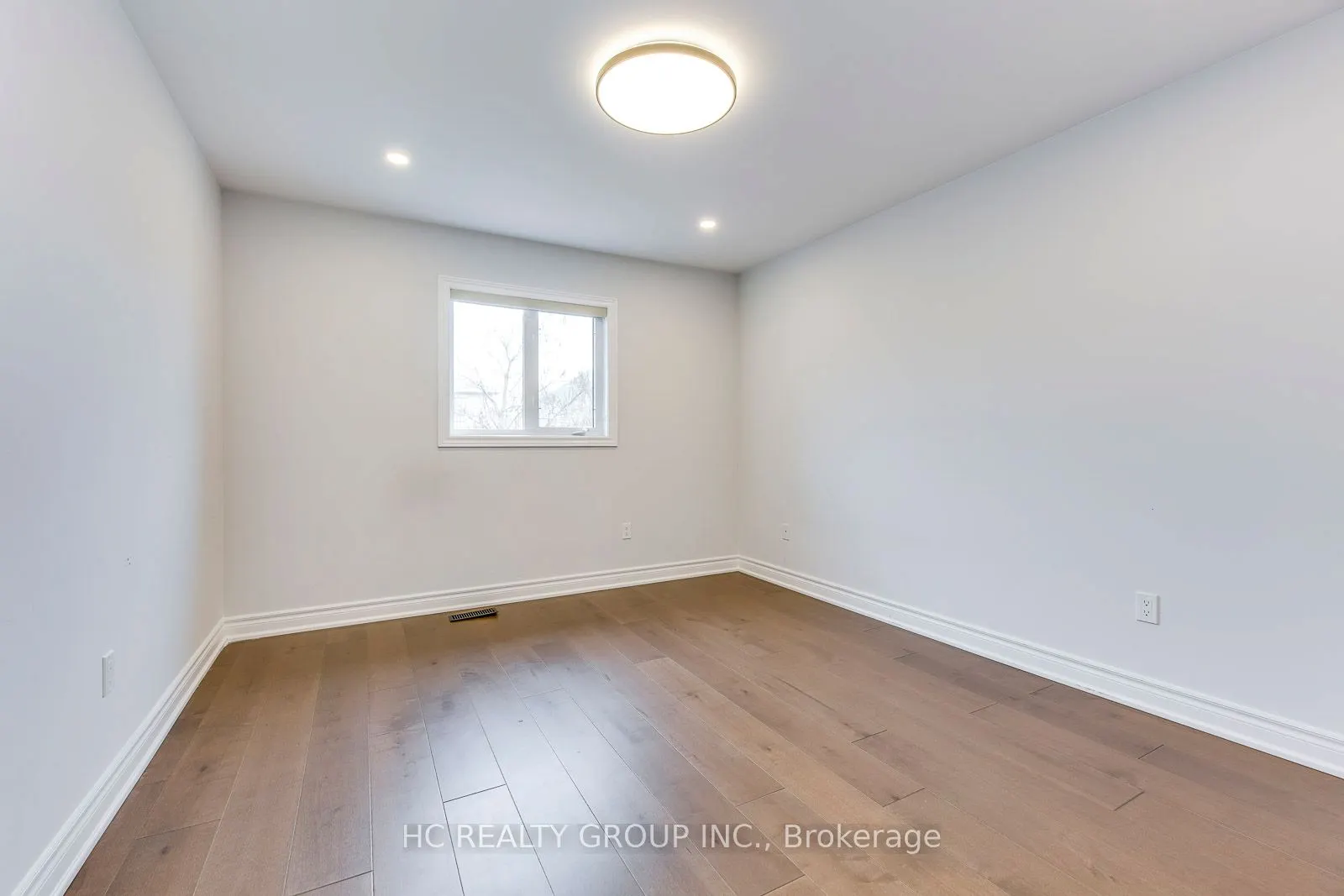 2591 North Ridge Trail