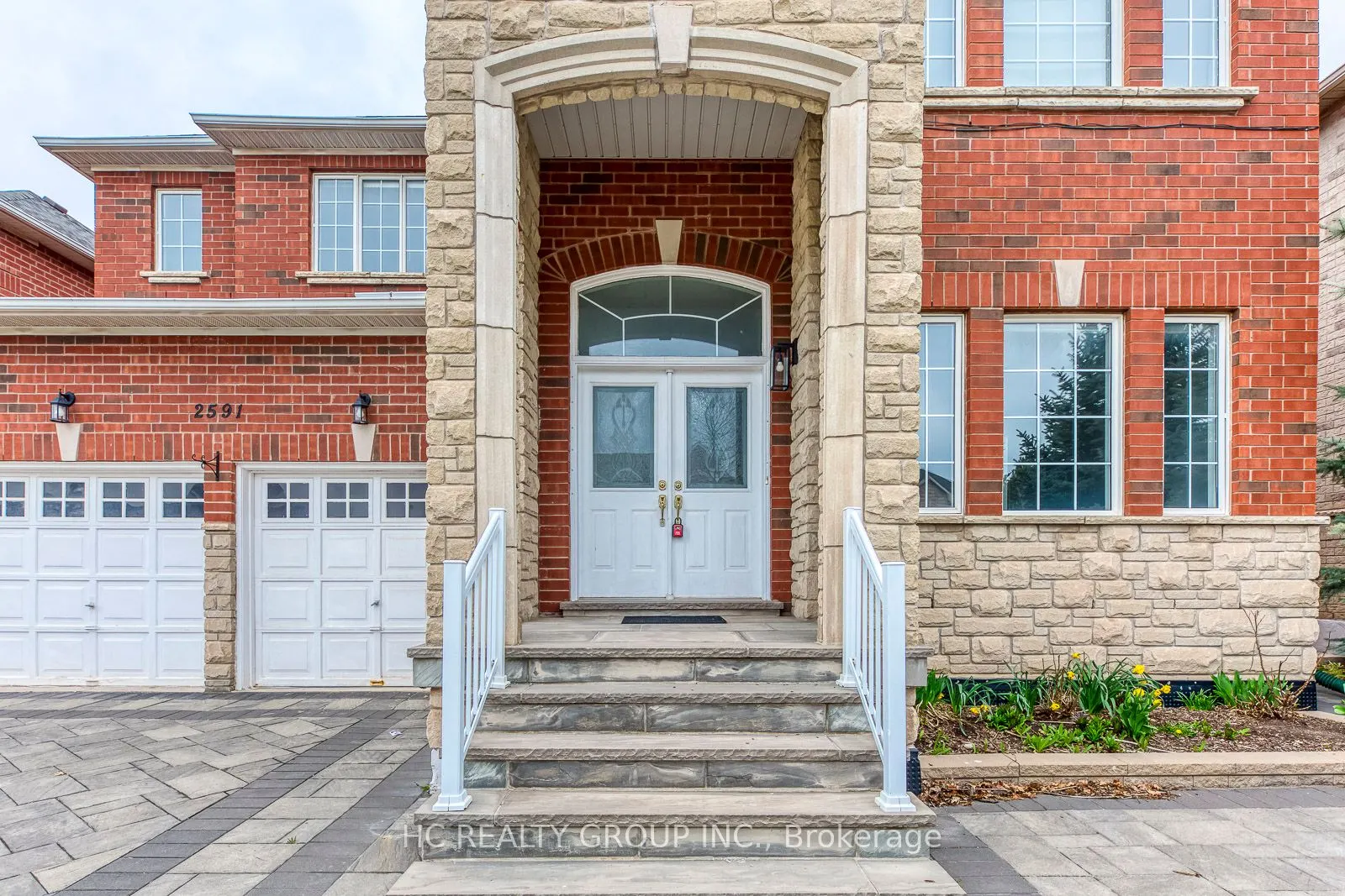 2591 North Ridge Trail