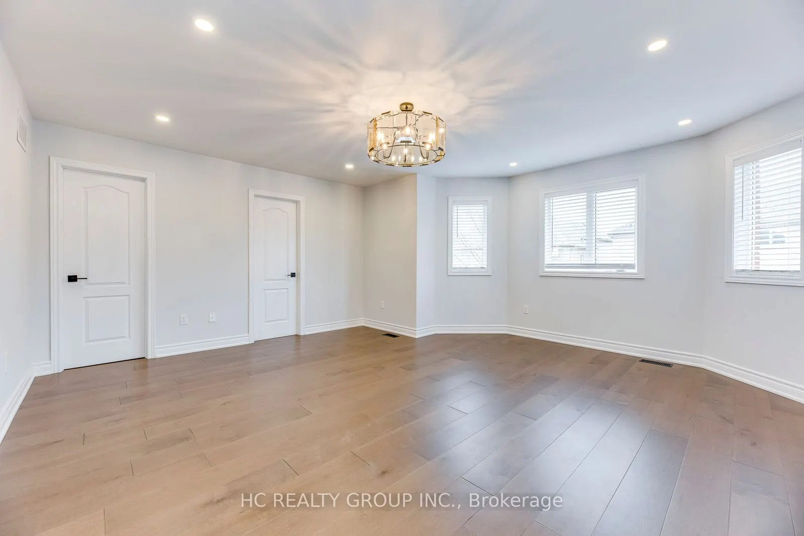 2591 North Ridge Trail