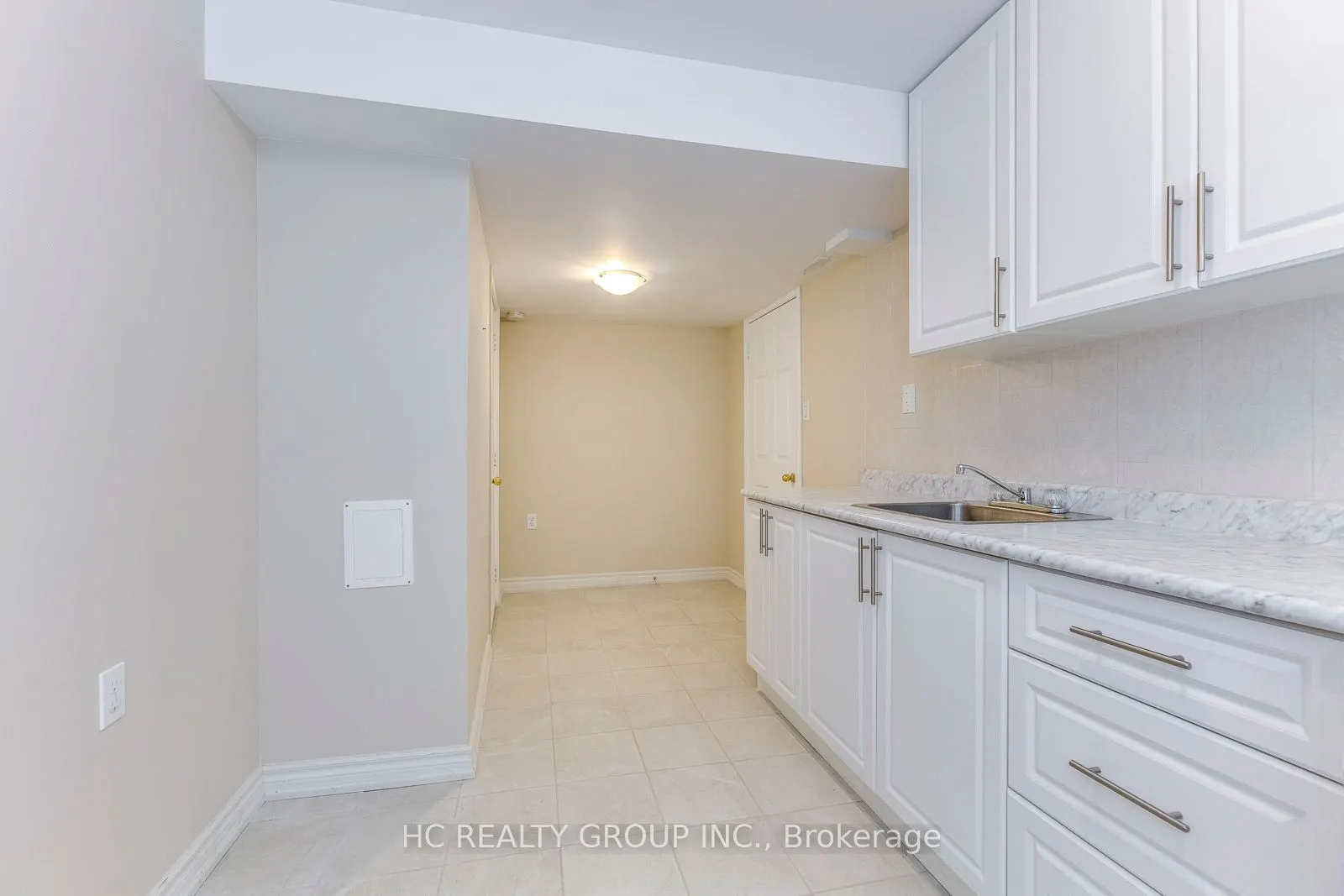 2591 North Ridge Trail