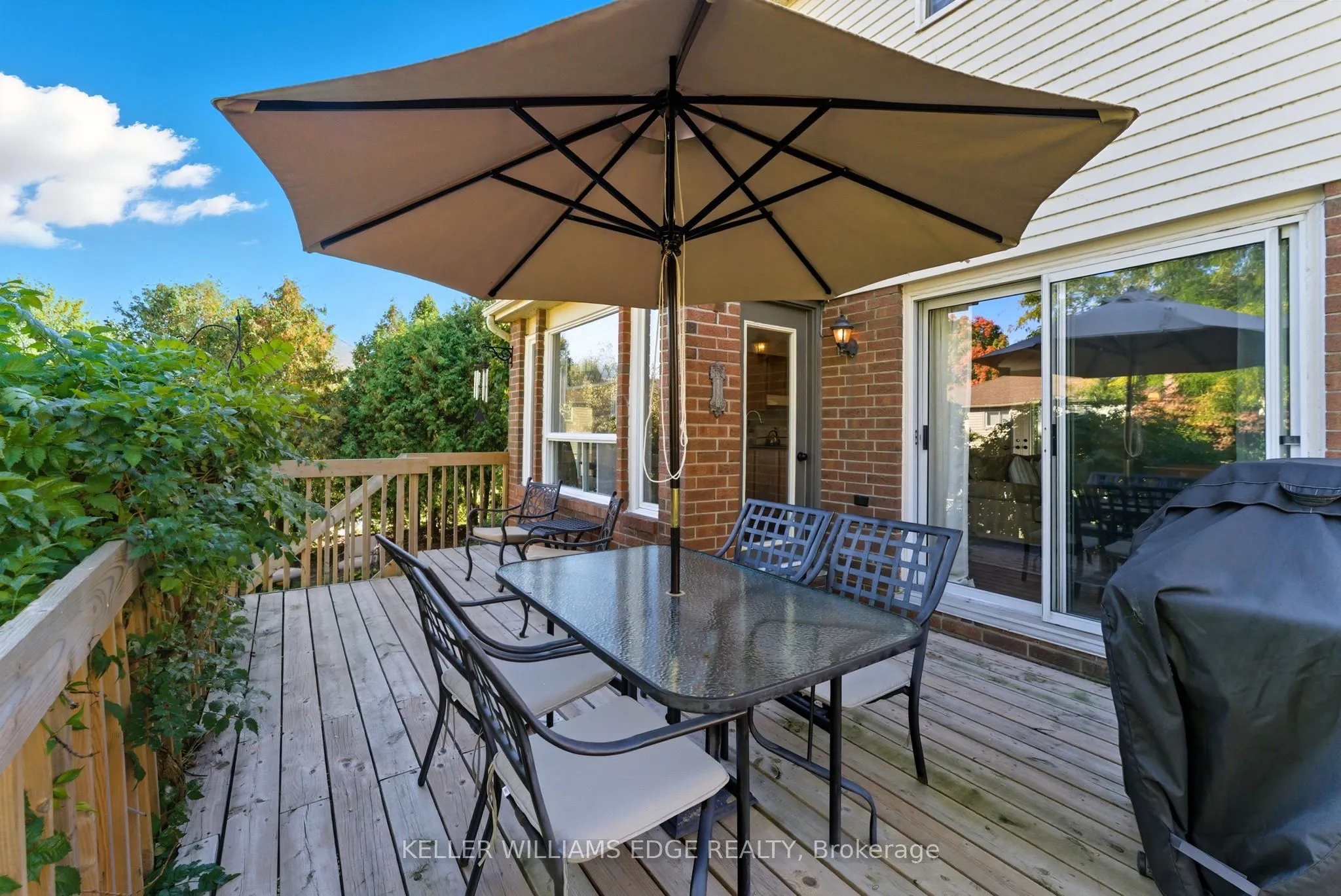 2163 Winding Way