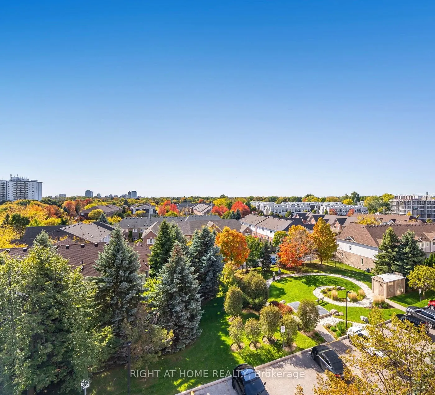 1140 Parkwest Place, #605
