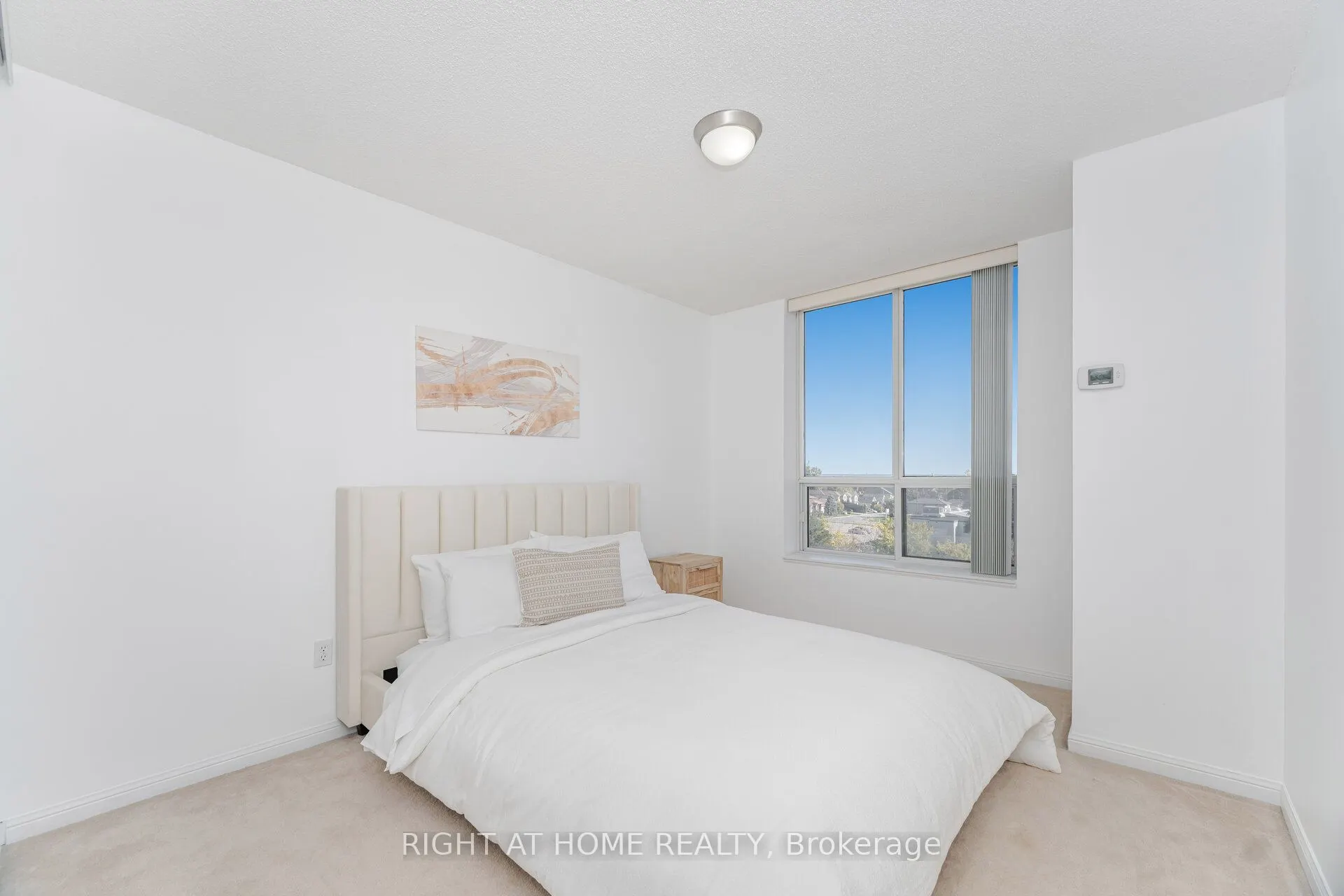 1140 Parkwest Place, #605