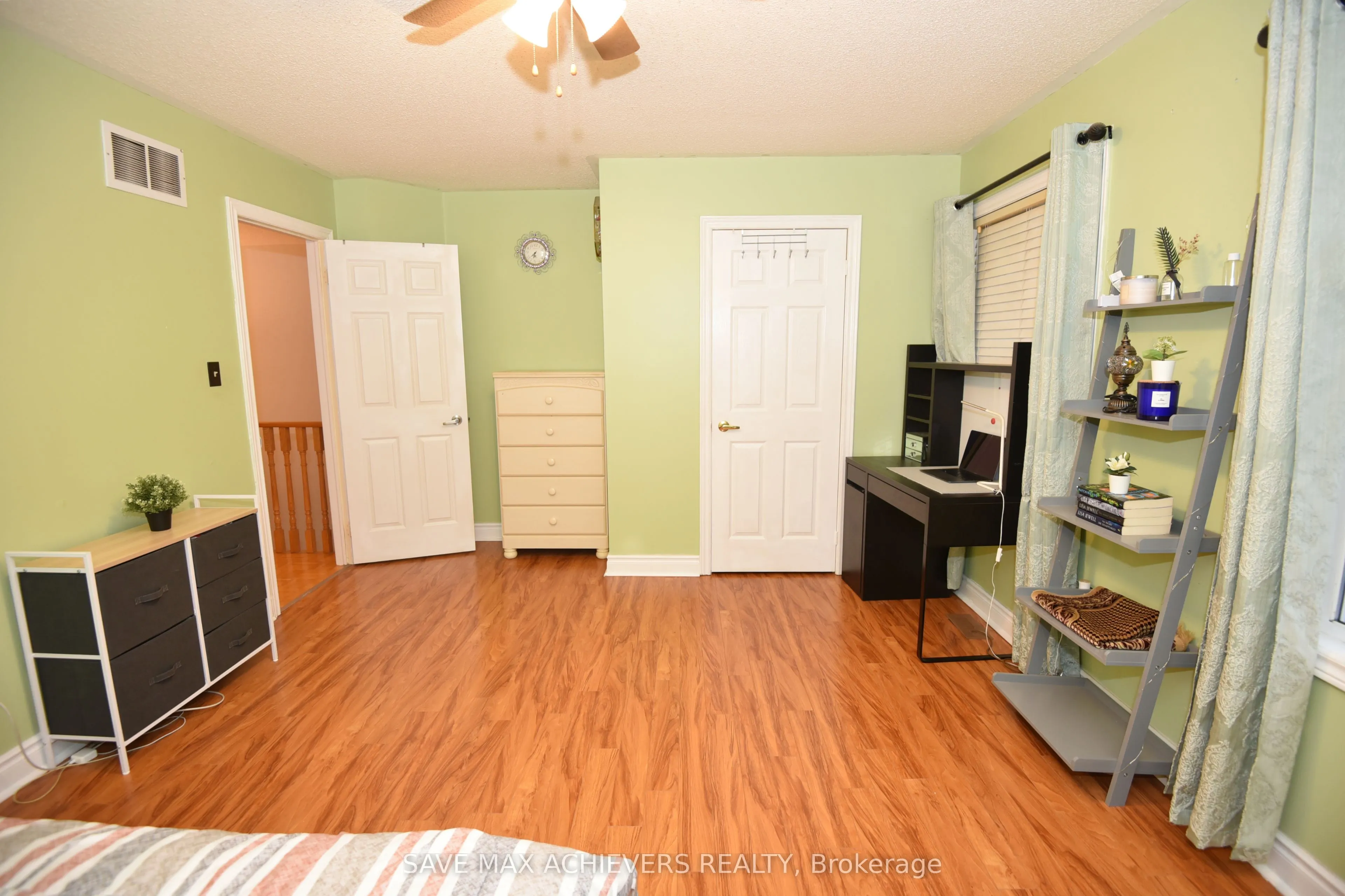 521 Navigator Drive
