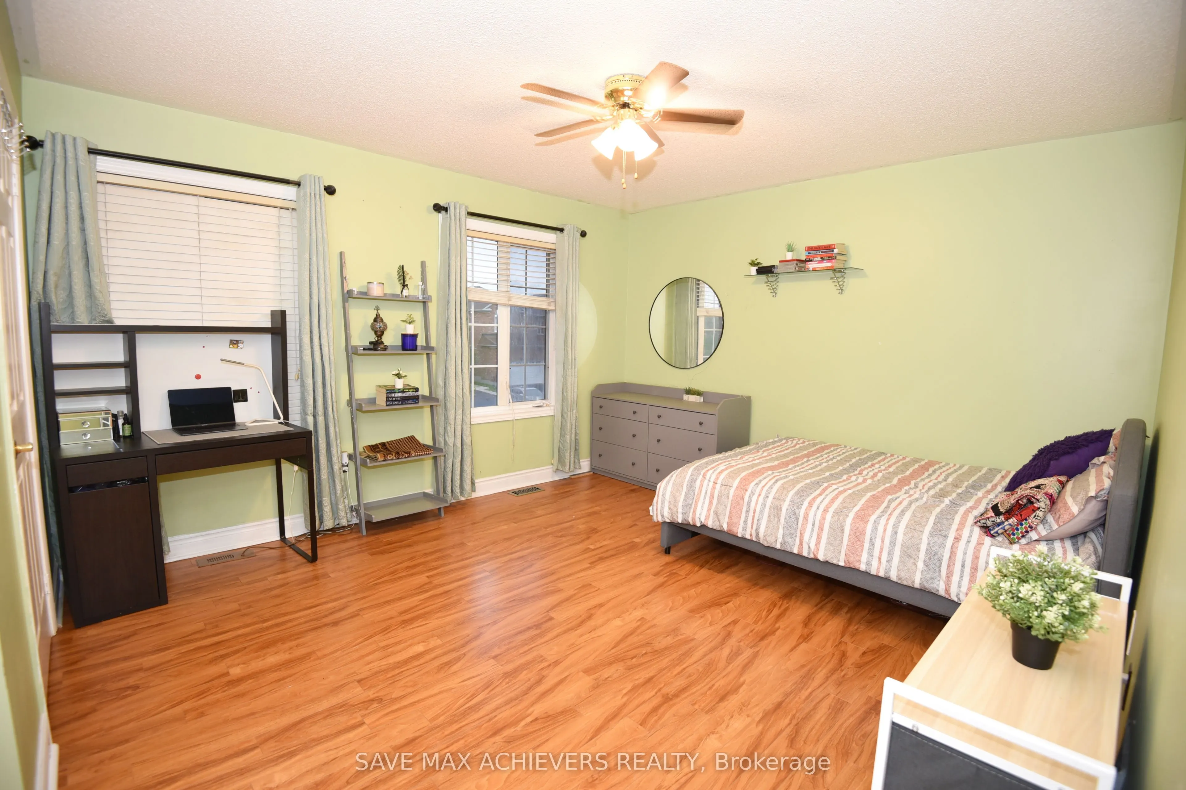 521 Navigator Drive