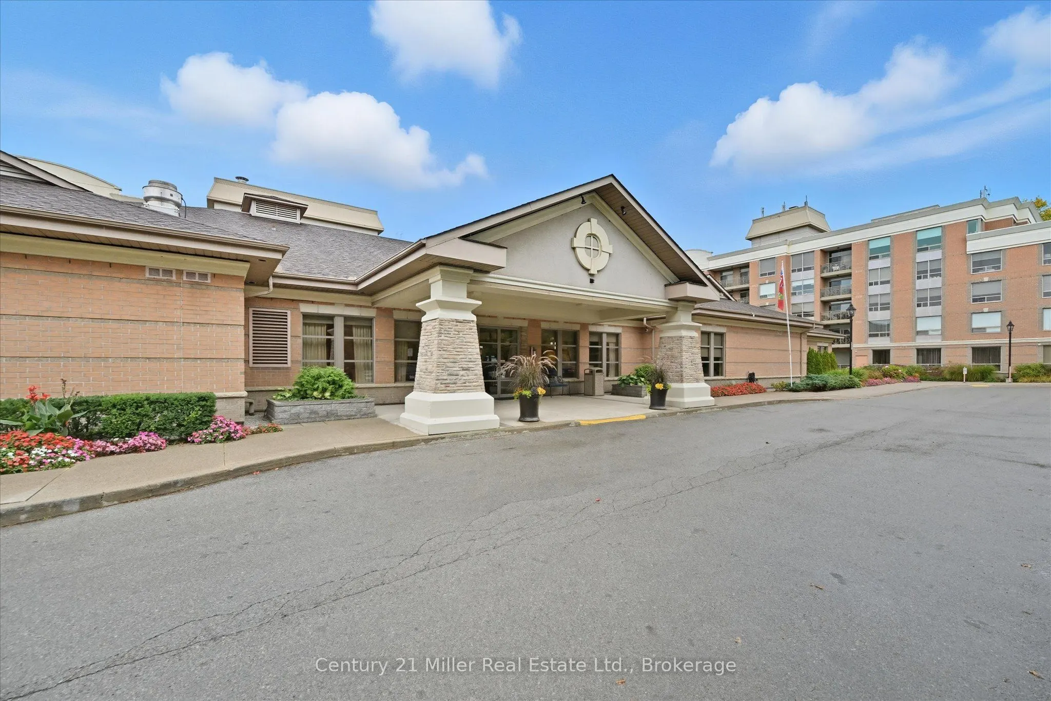 100 Burloak Drive, #2110