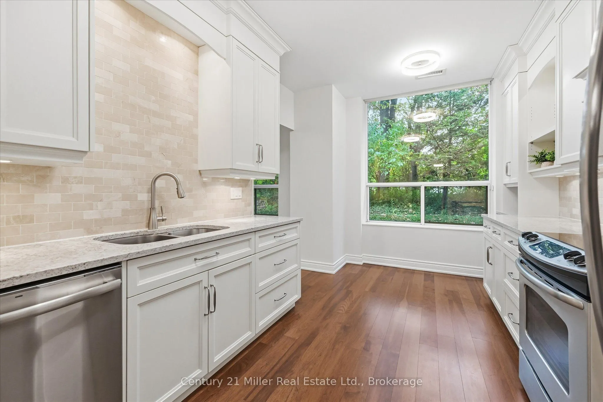 100 Burloak Drive, #2110