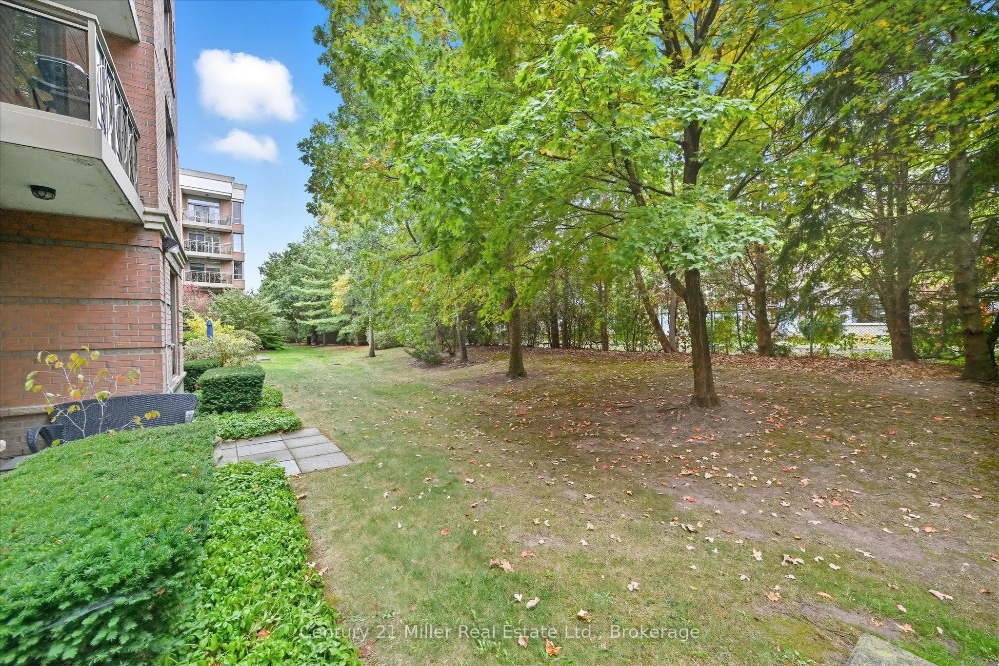 100 Burloak Drive, #2110