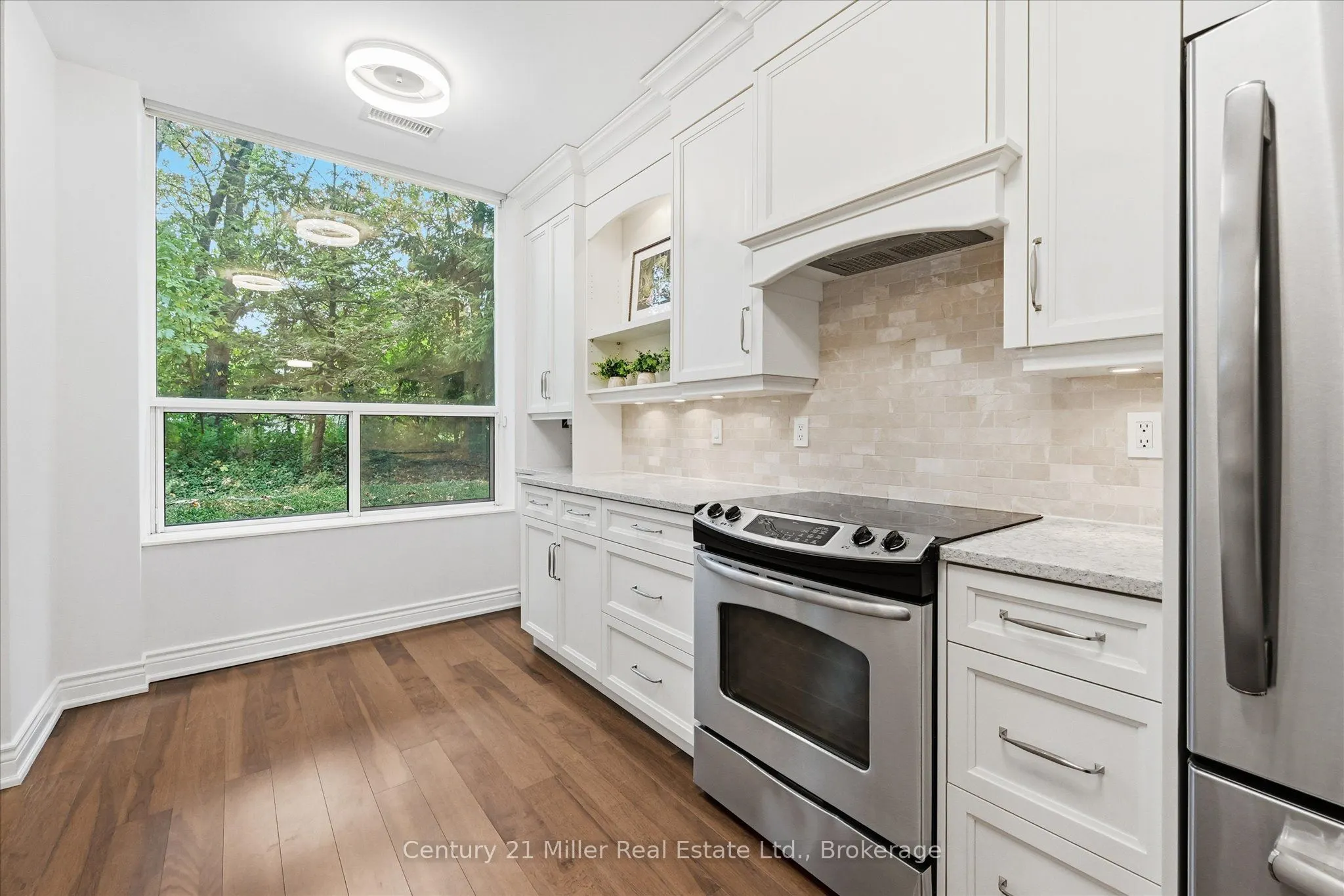 100 Burloak Drive, #2110