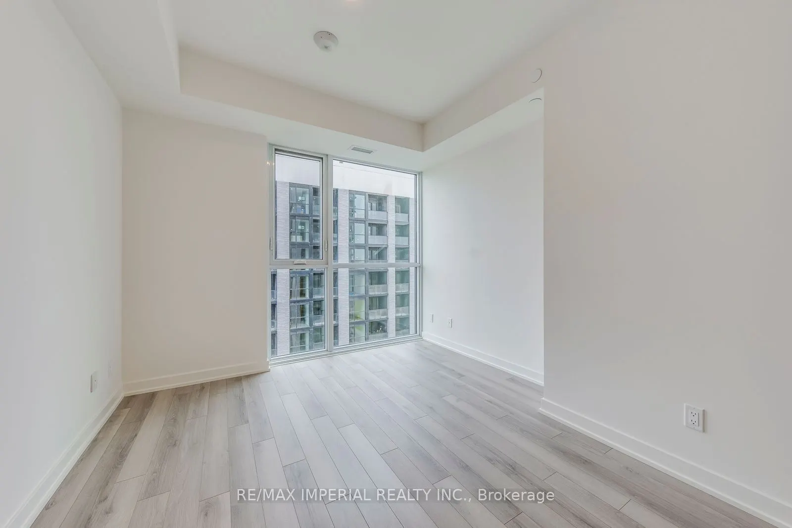 3079 Trafalgar Road, #A1410