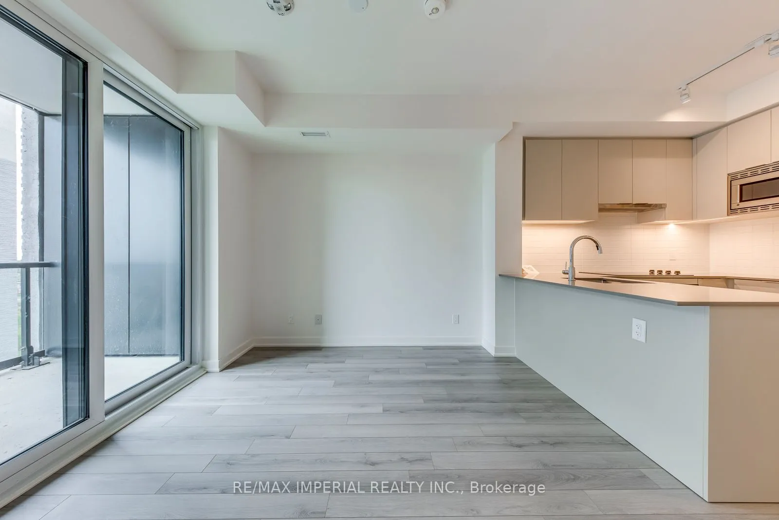 3079 Trafalgar Road, #A1410
