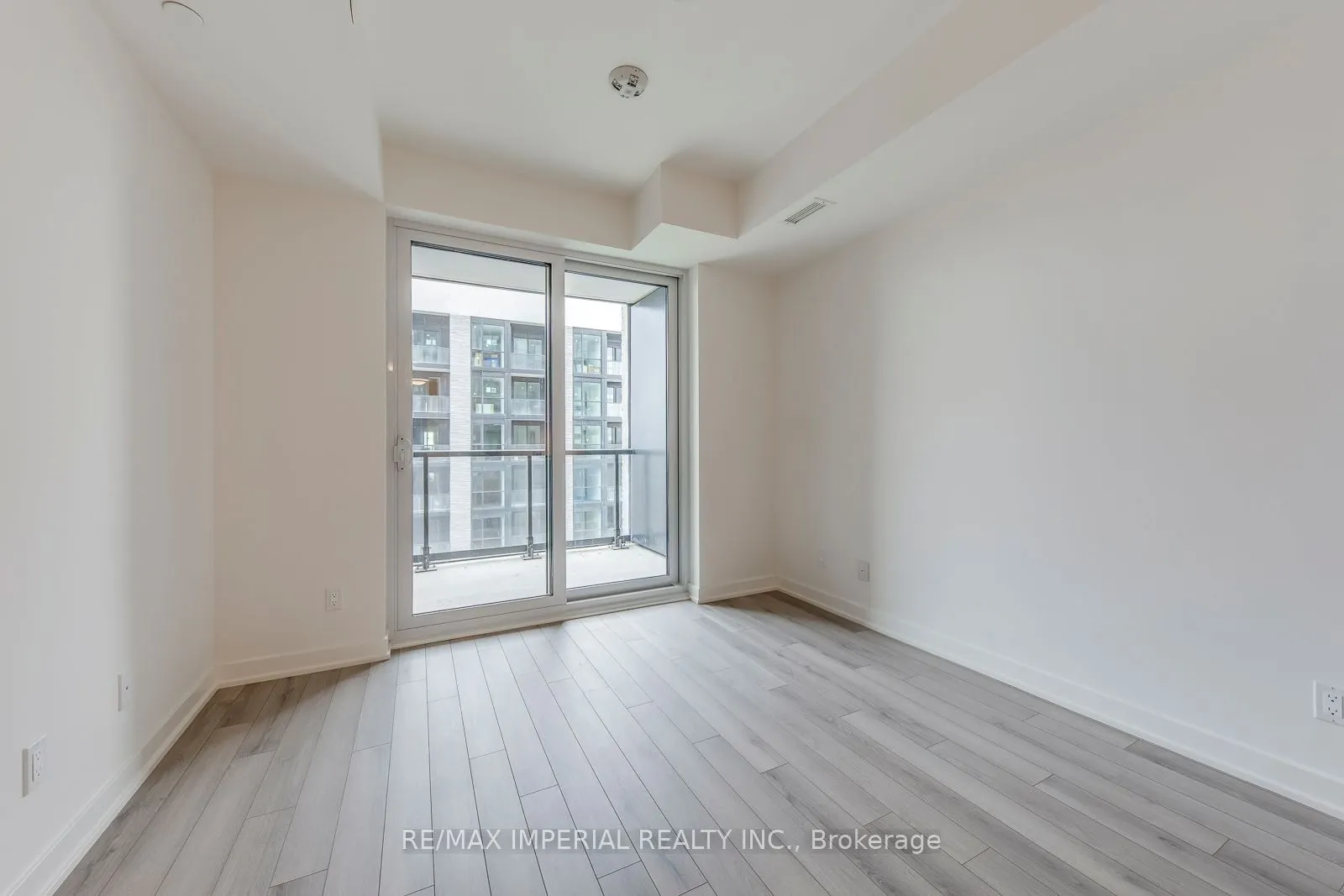 3079 Trafalgar Road, #A1410