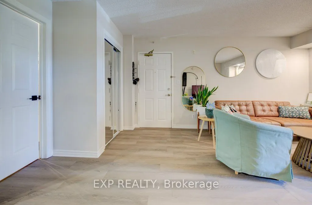 2035 Appleby Line, #208