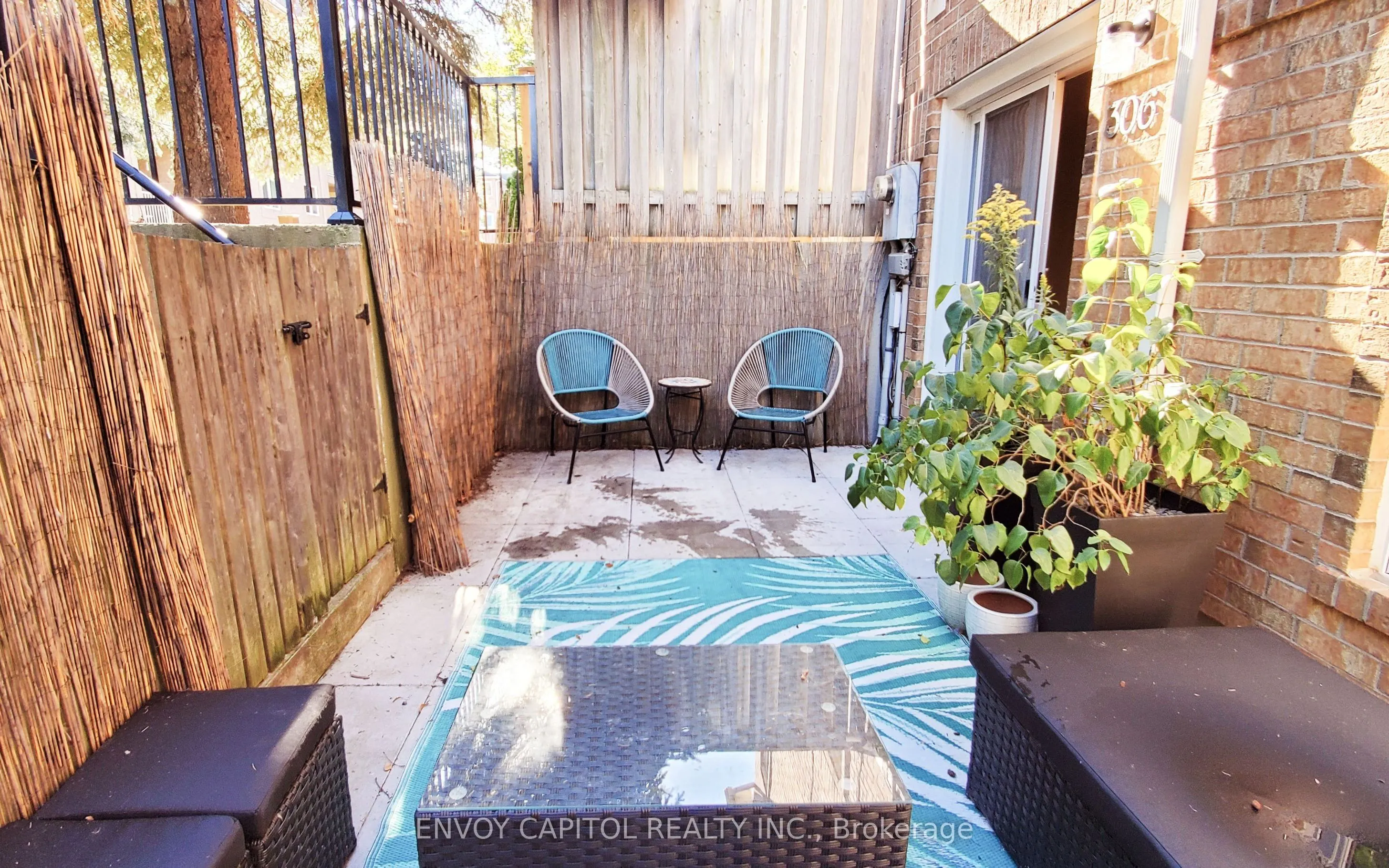 60 Barondale Drive, #306