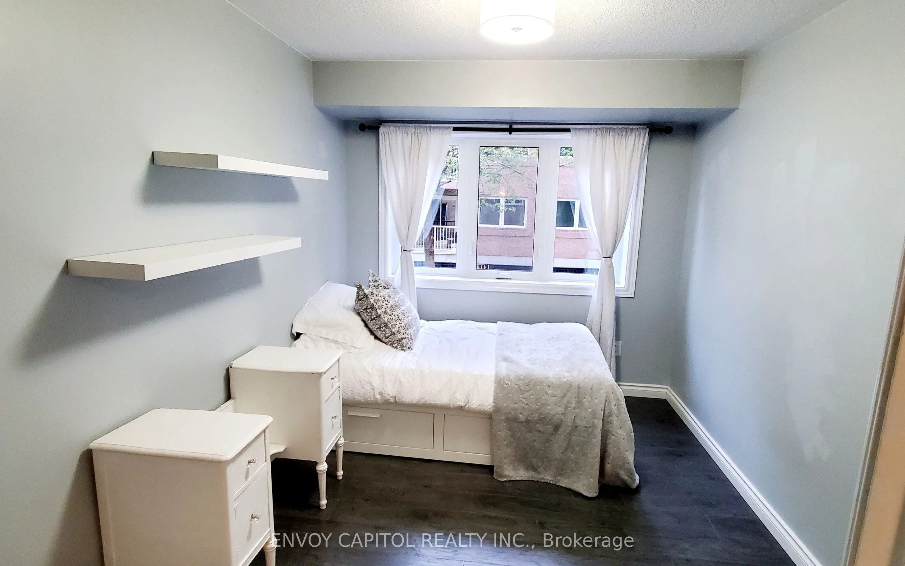 60 Barondale Drive, #306