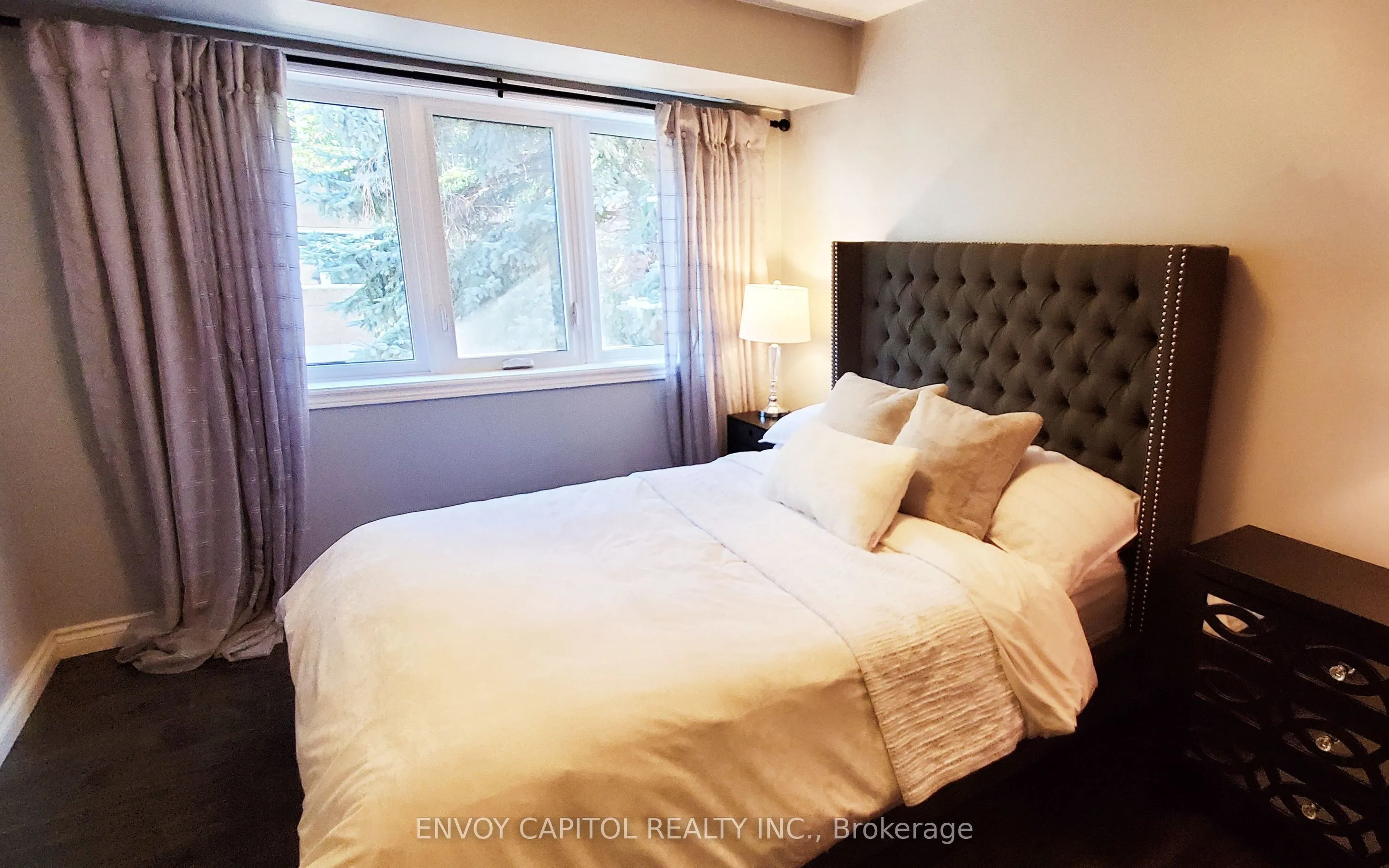 60 Barondale Drive, #306