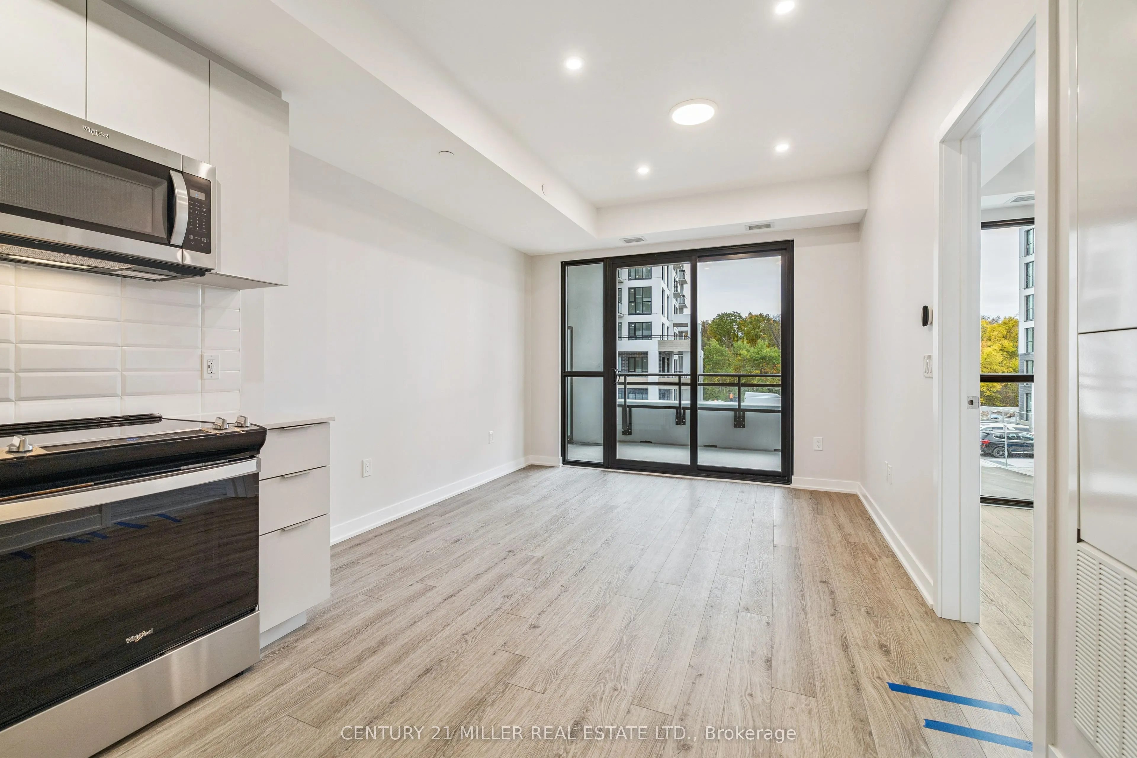 720 Whitlock Avenue, #206