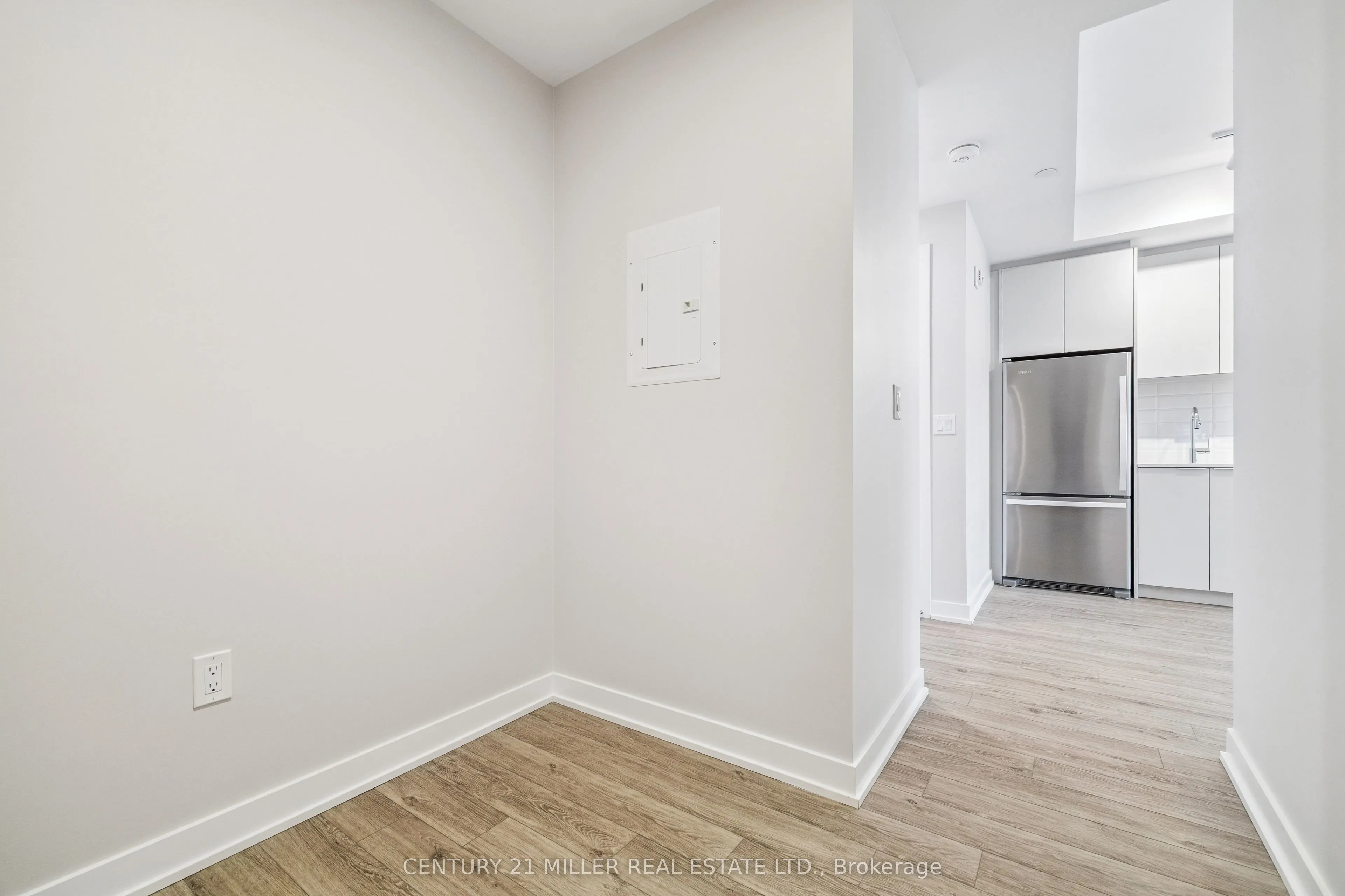 720 Whitlock Avenue, #206
