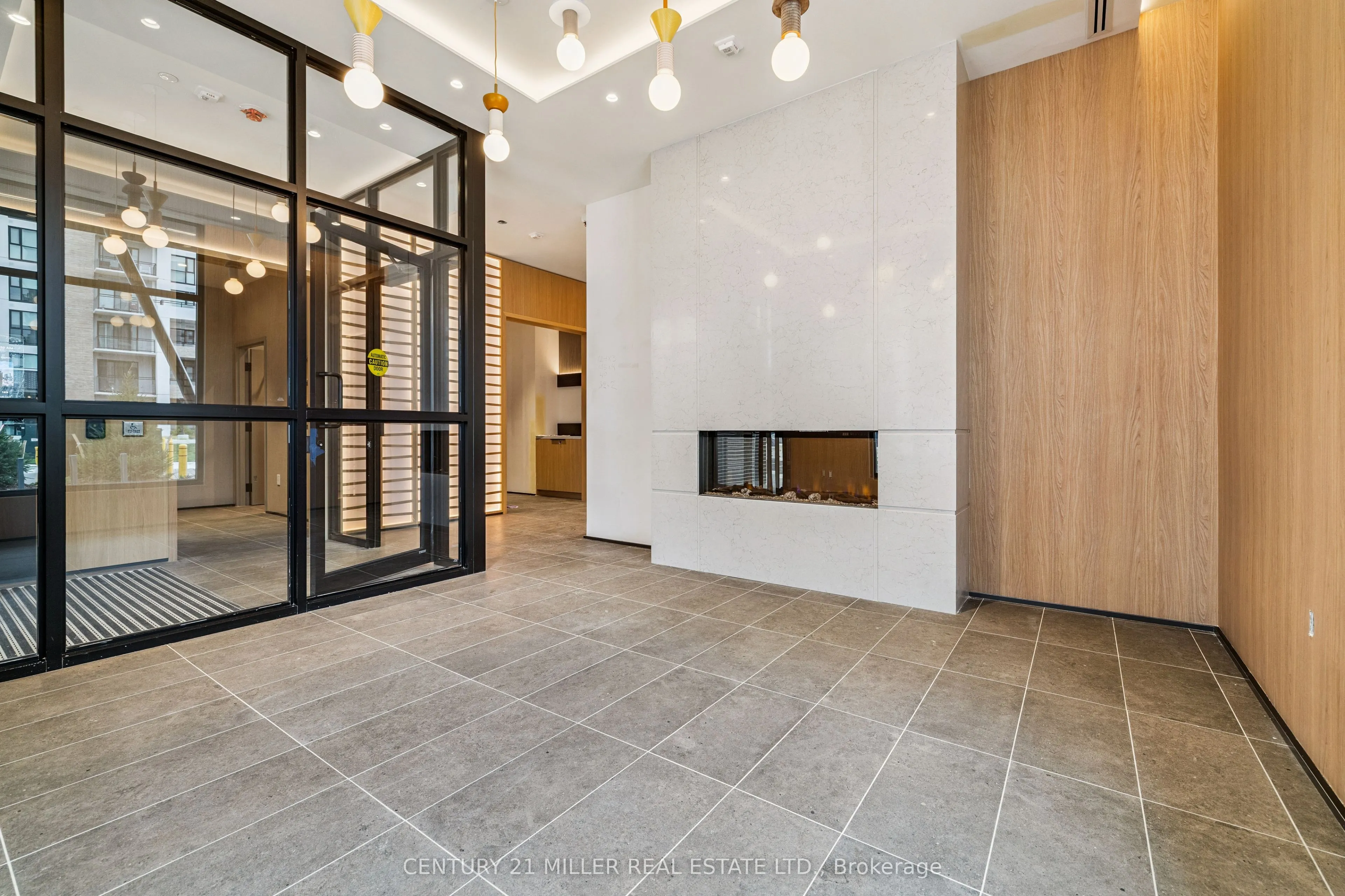 720 Whitlock Avenue, #206