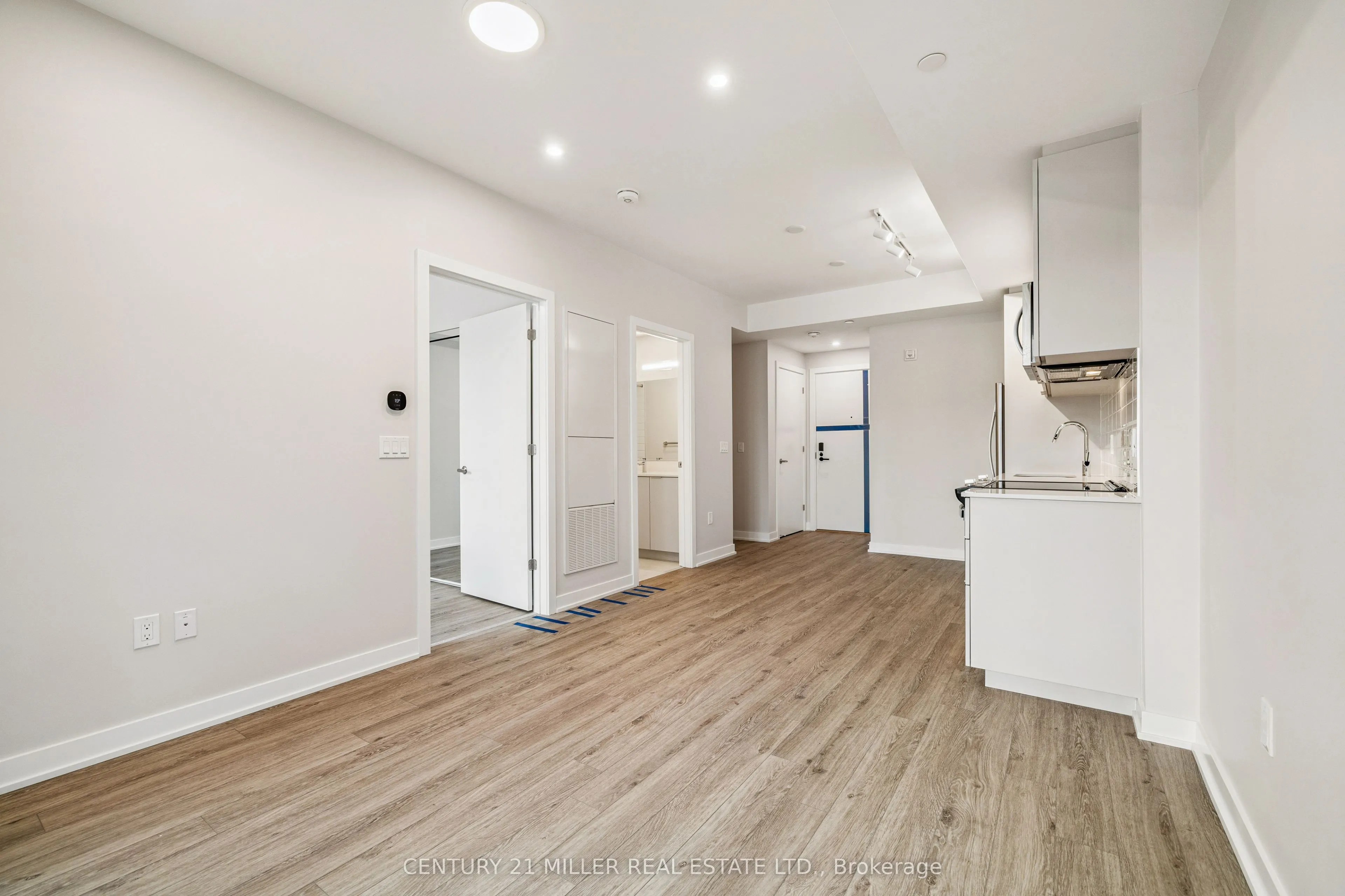 720 Whitlock Avenue, #206