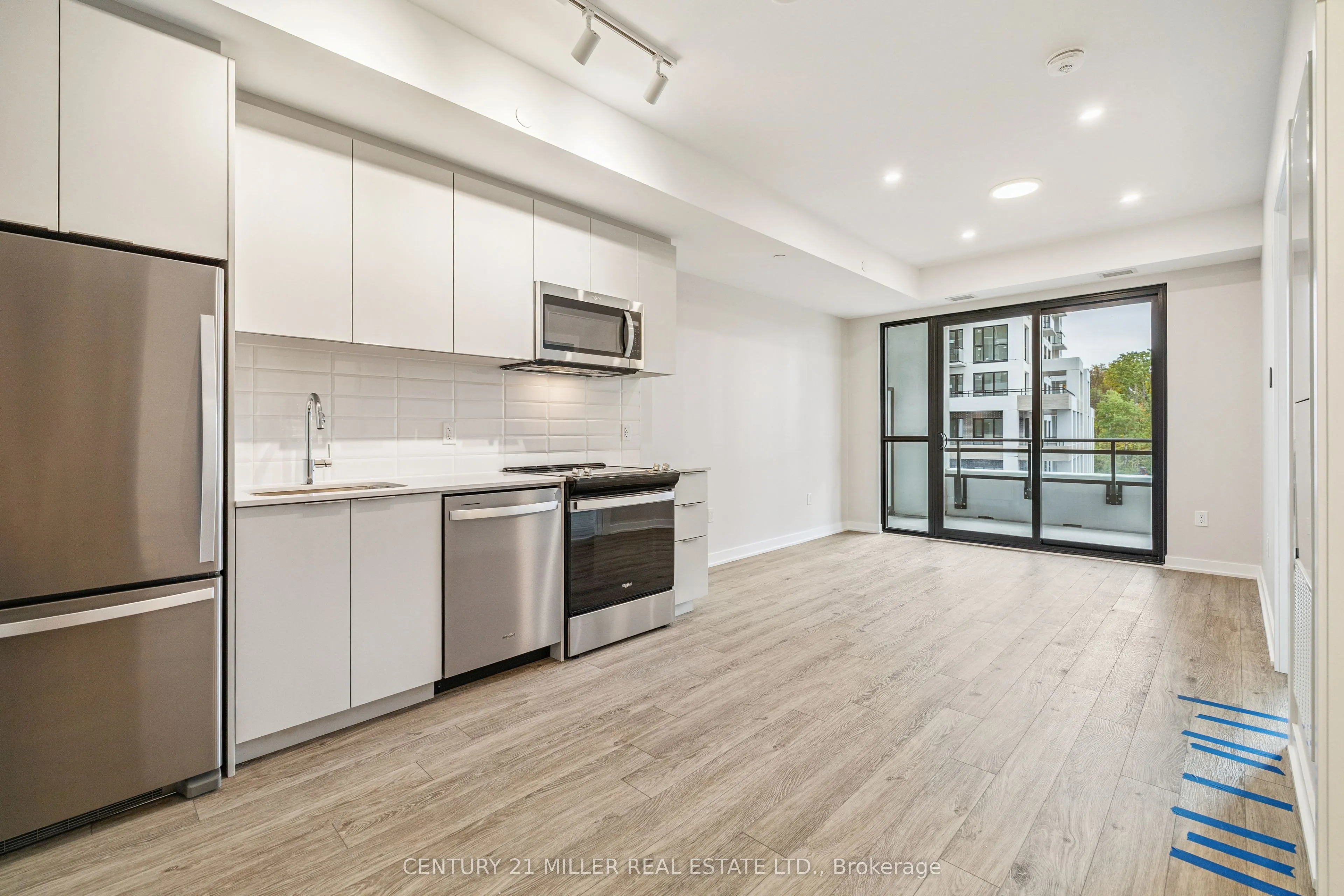 720 Whitlock Avenue, #206