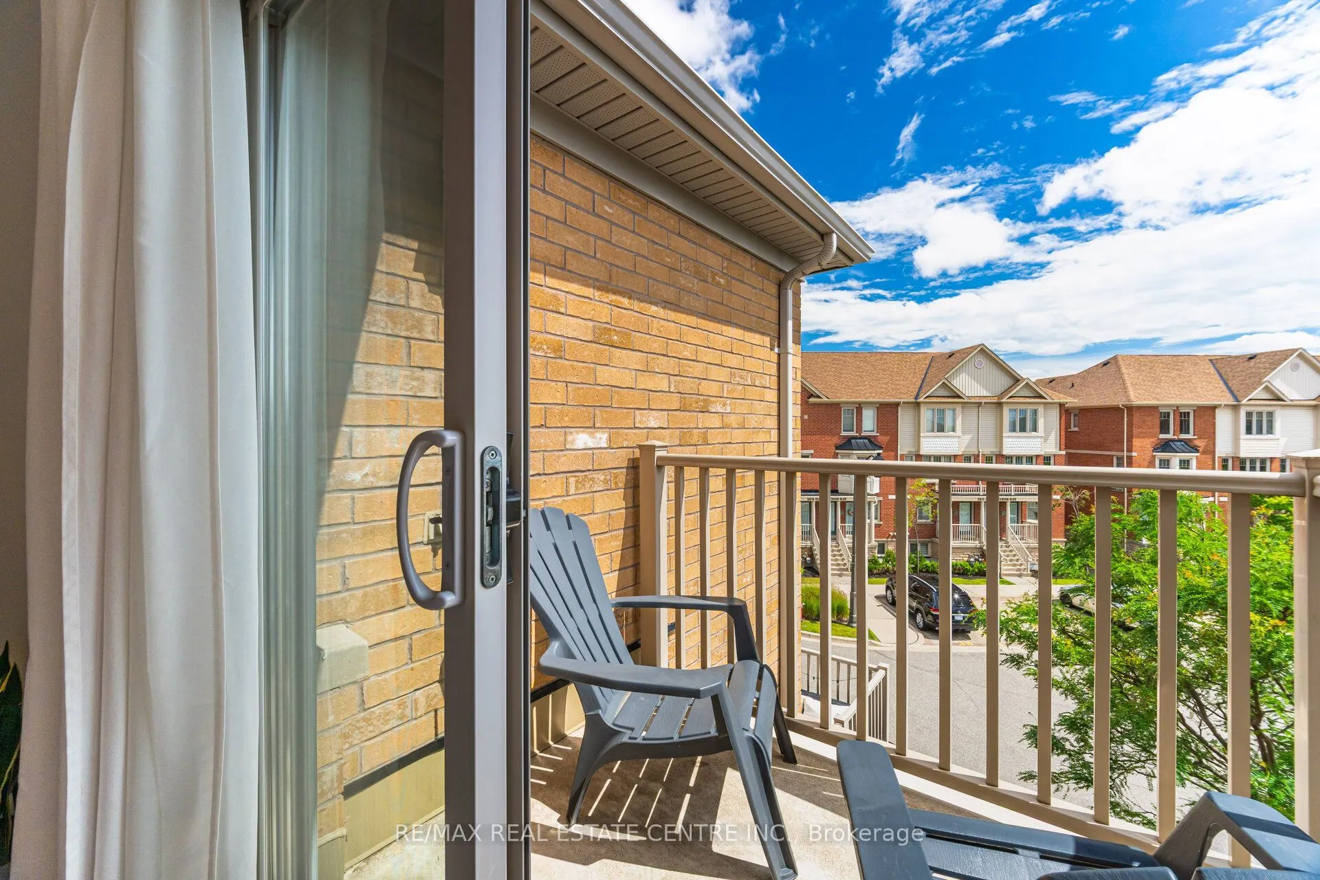 3070 Thomas Street, #12