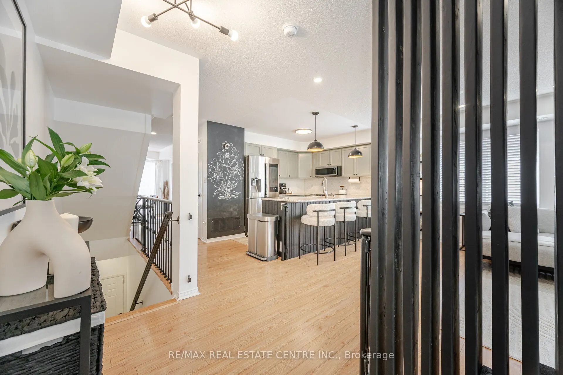 3070 Thomas Street, #12