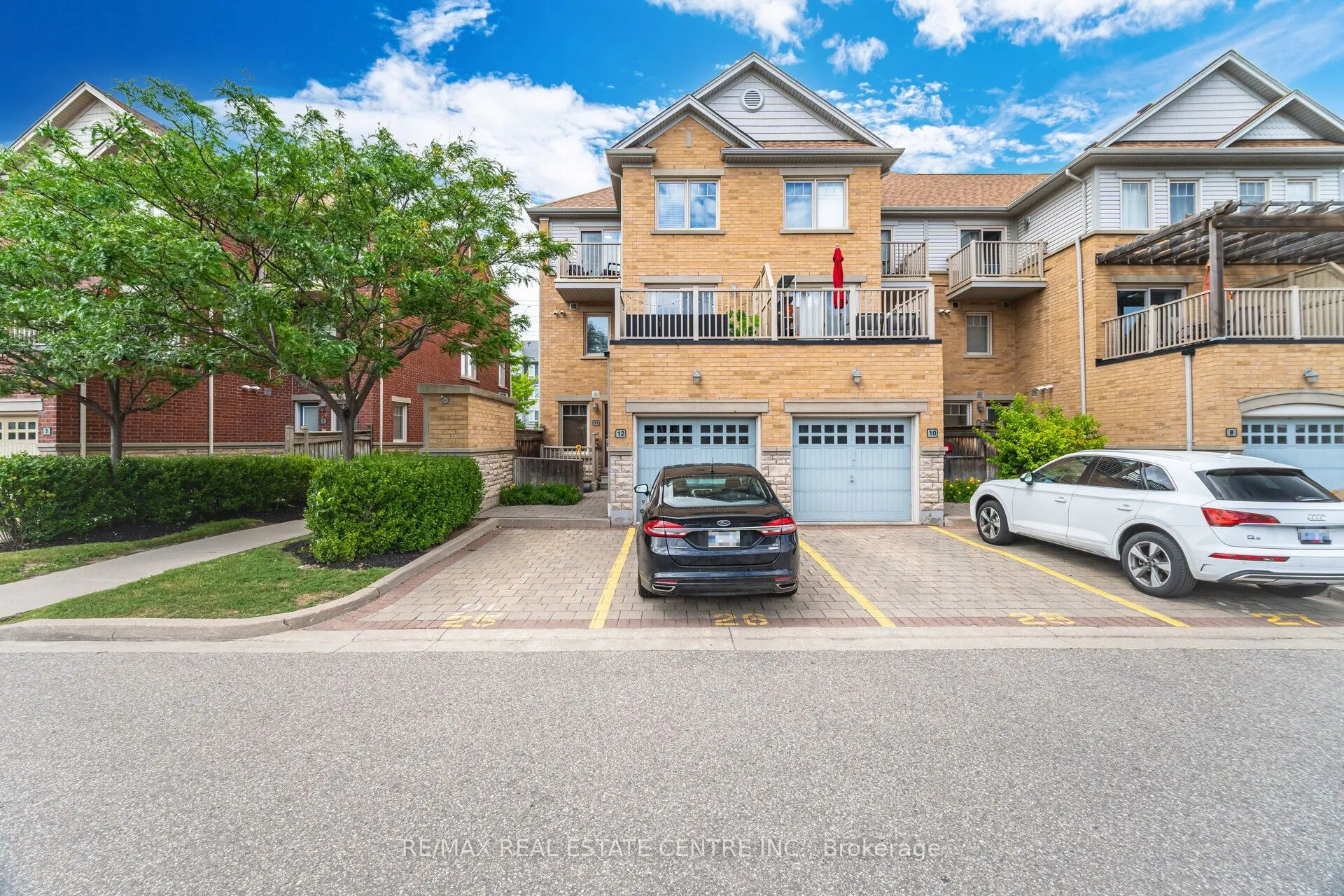 3070 Thomas Street, #12