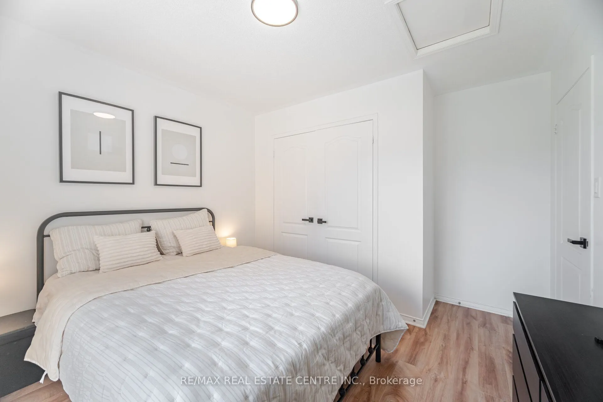3070 Thomas Street, #12
