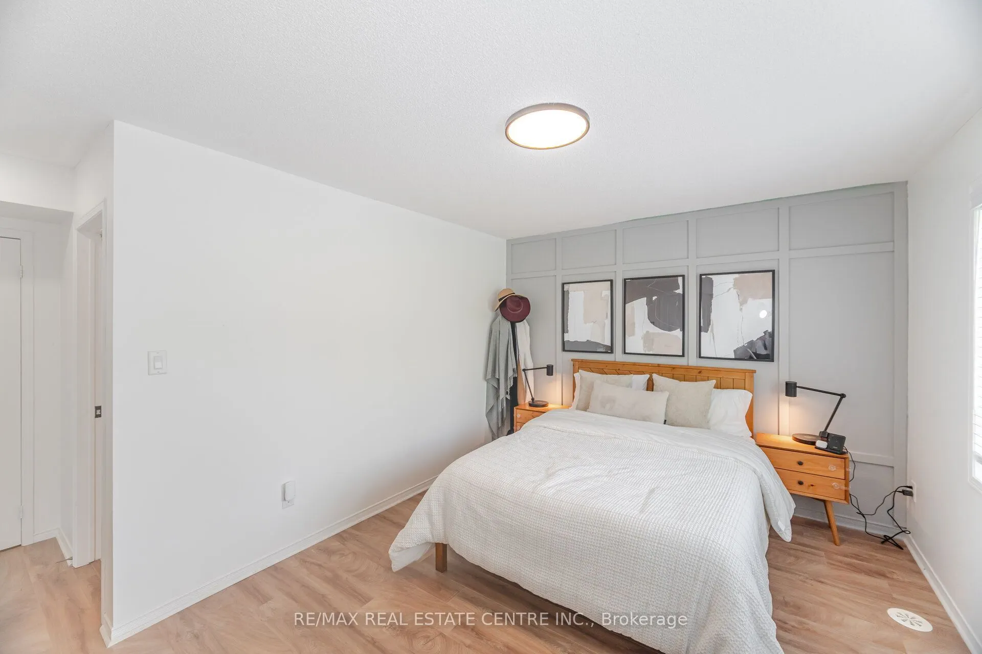 3070 Thomas Street, #12