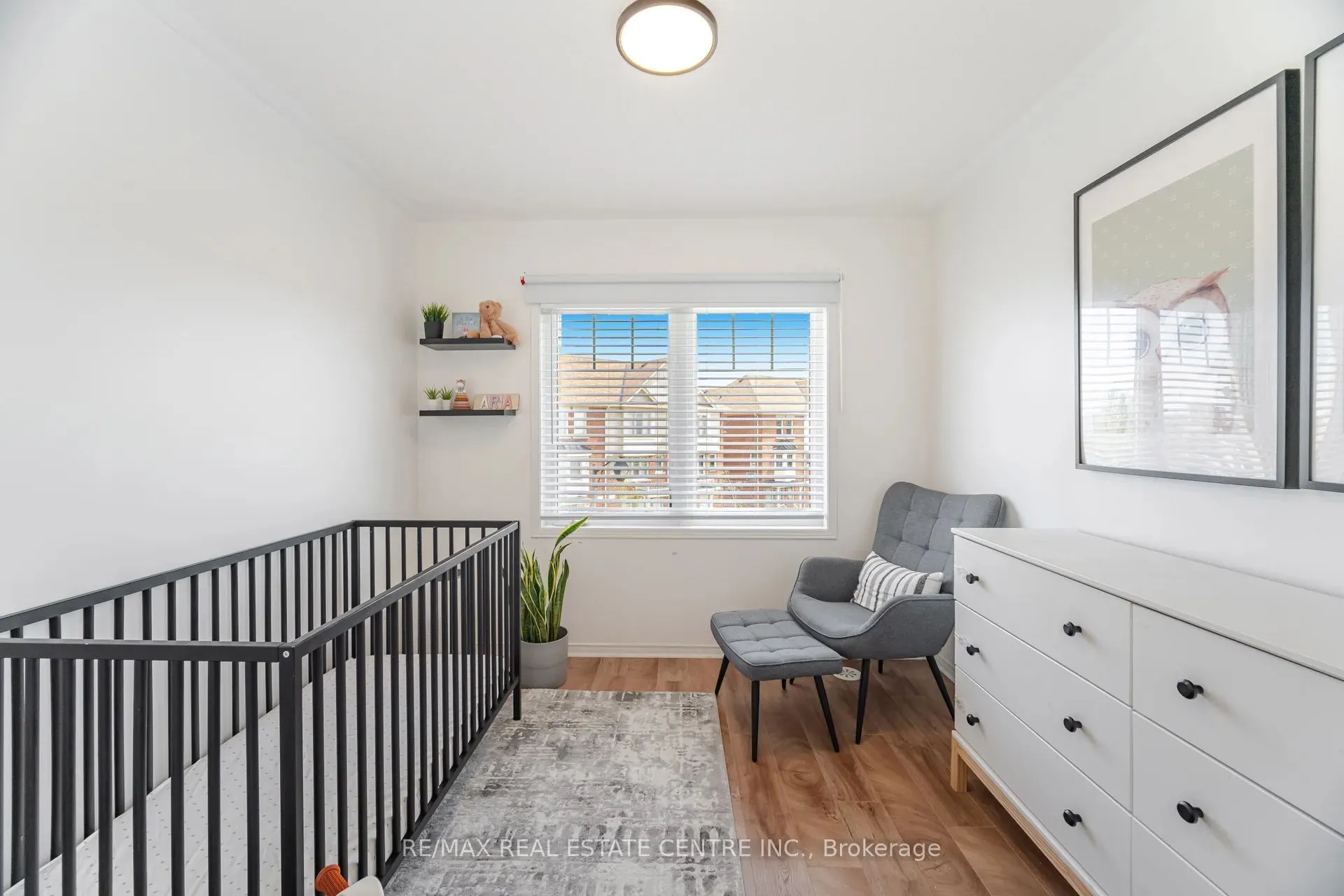 3070 Thomas Street, #12