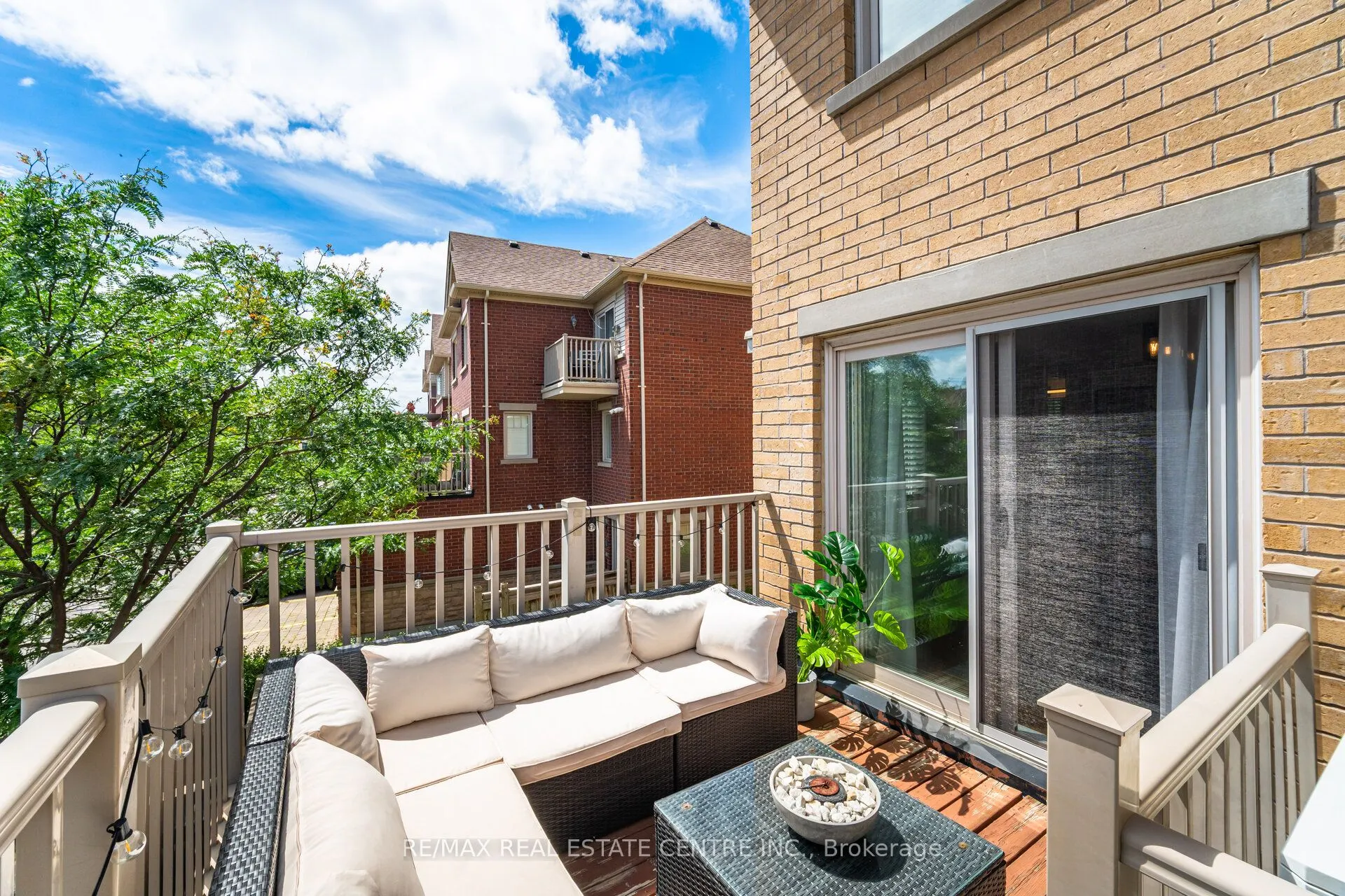 3070 Thomas Street, #12