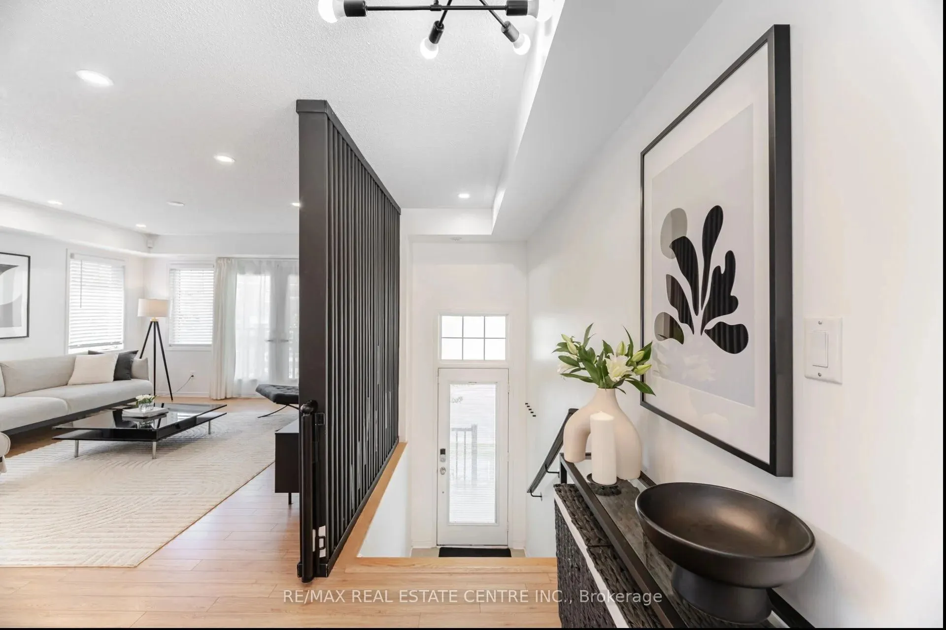 3070 Thomas Street, #12