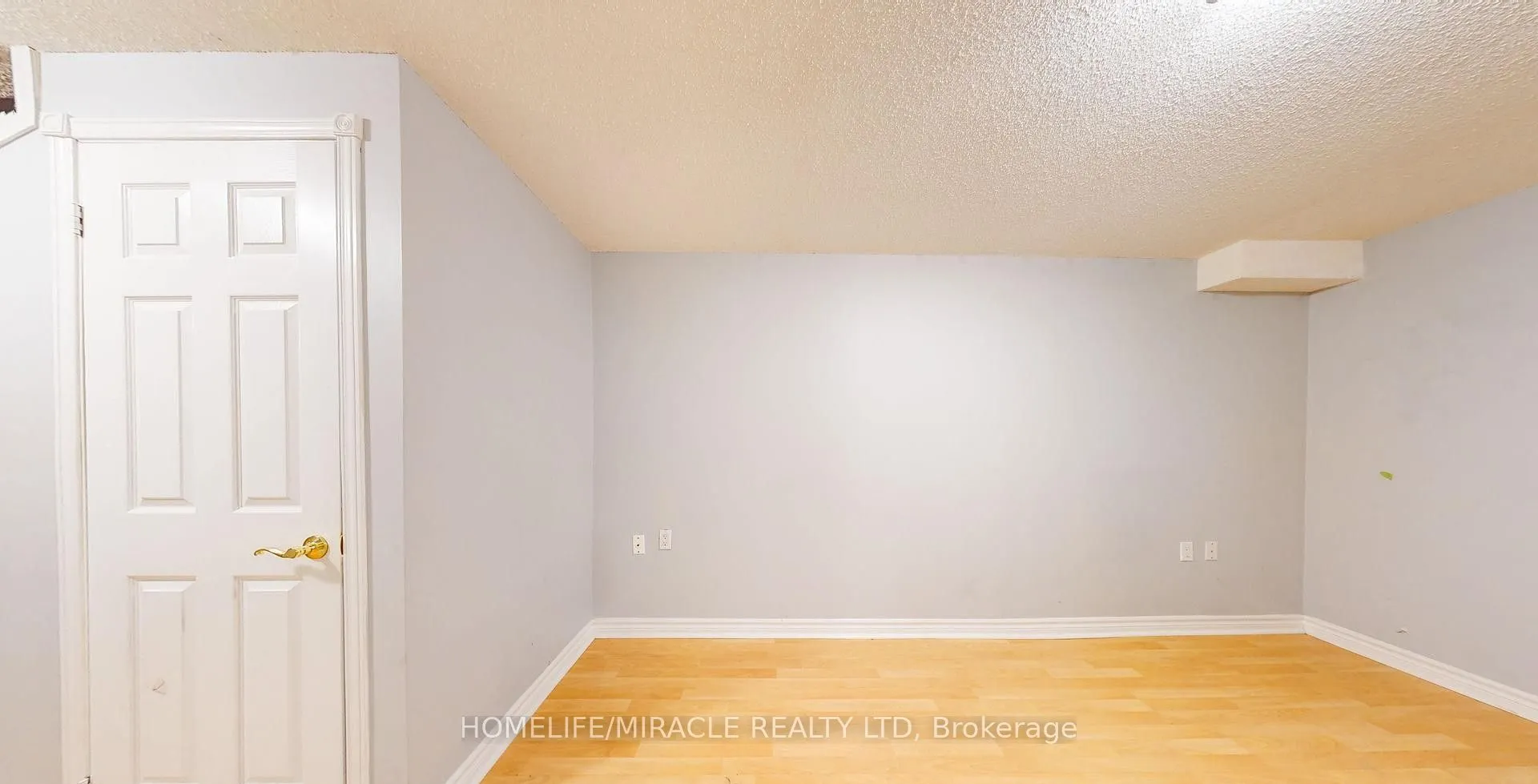 36 Mannel Crescent