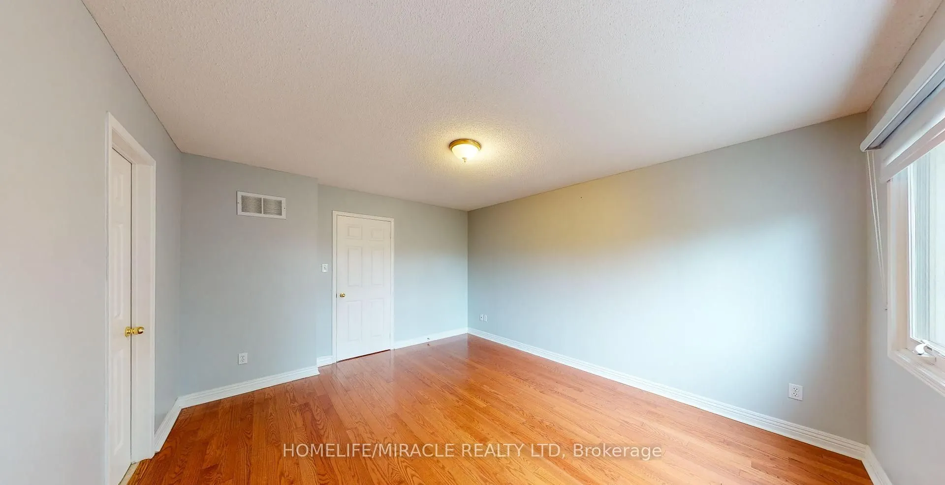 36 Mannel Crescent