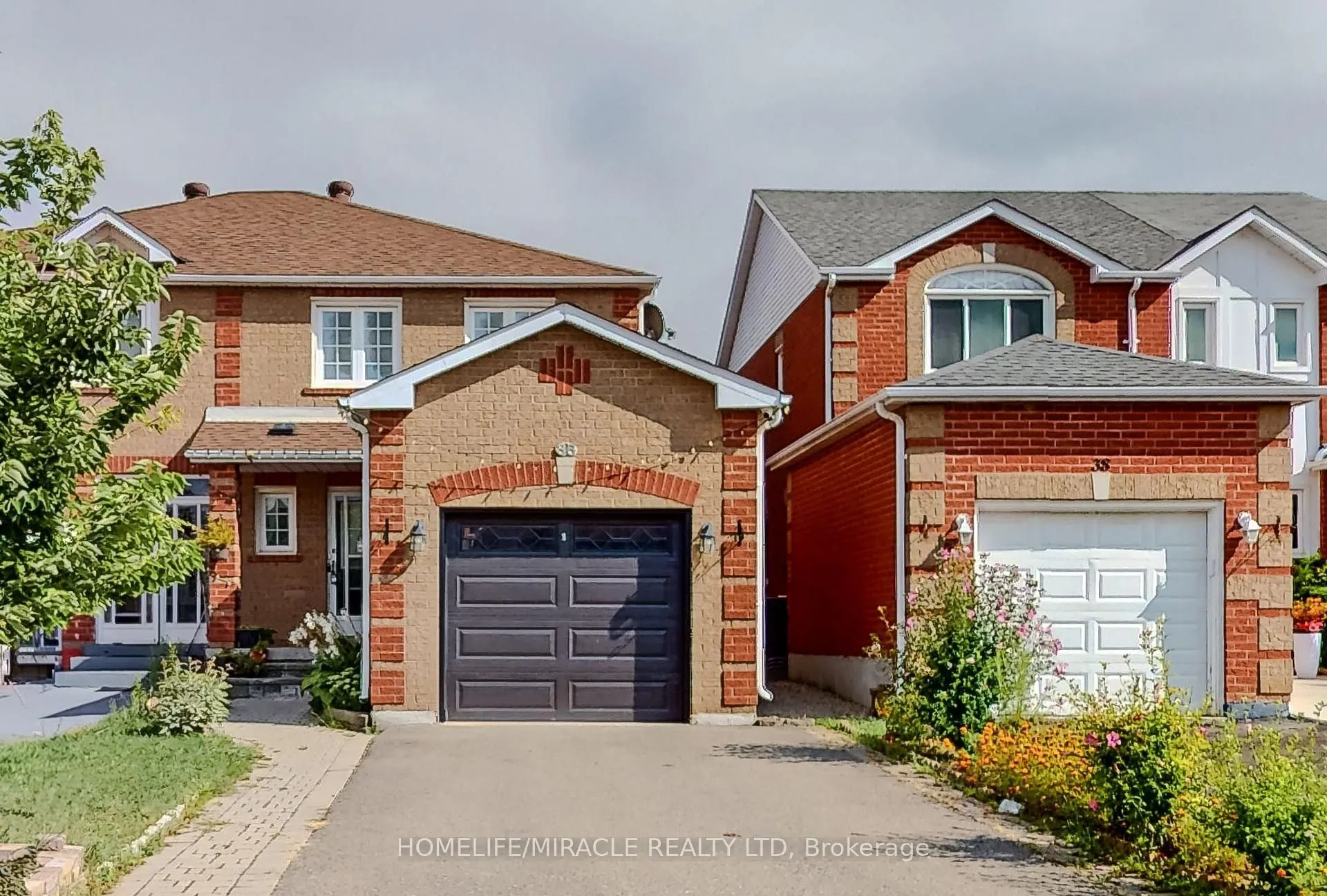 36 Mannel Crescent