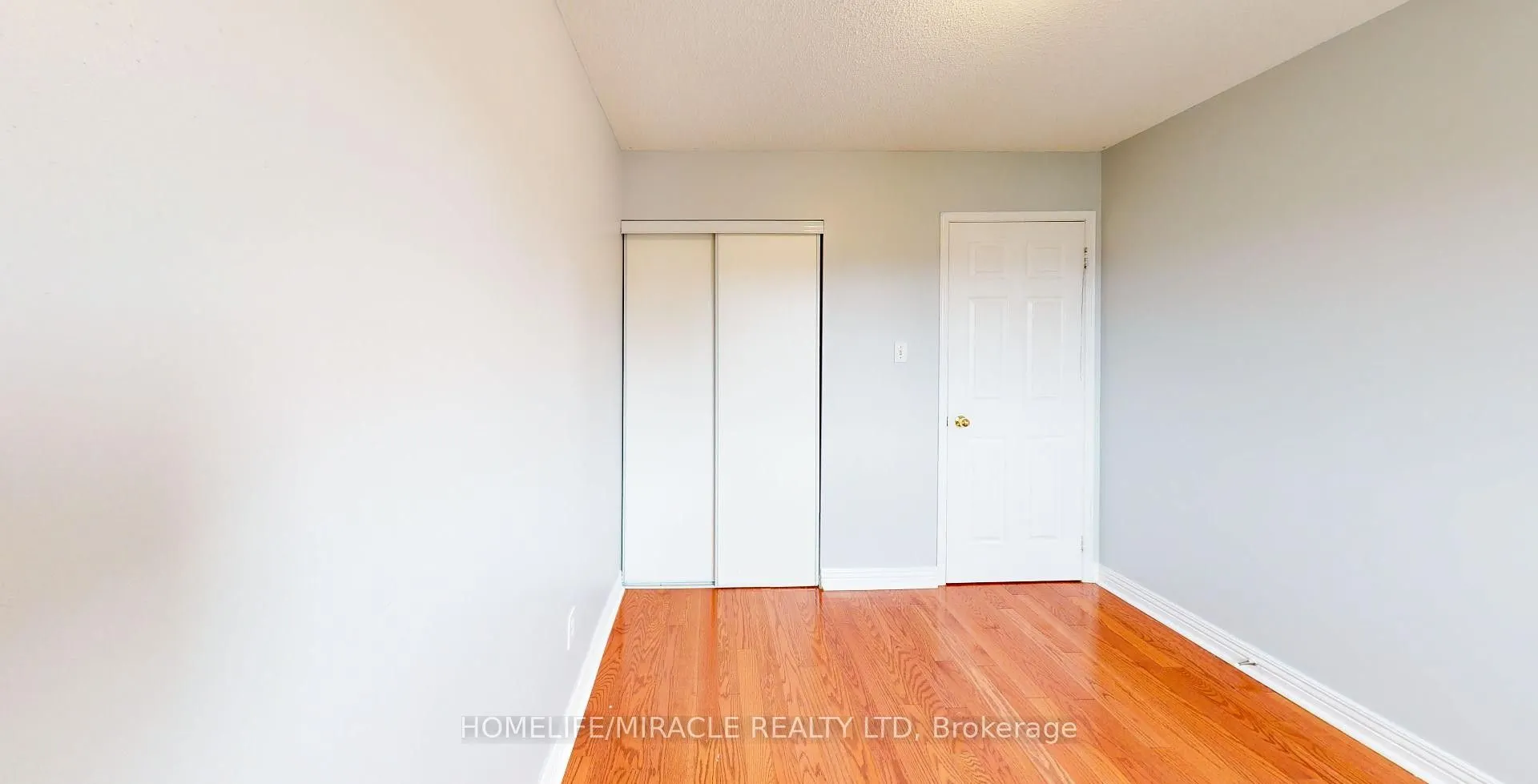 36 Mannel Crescent