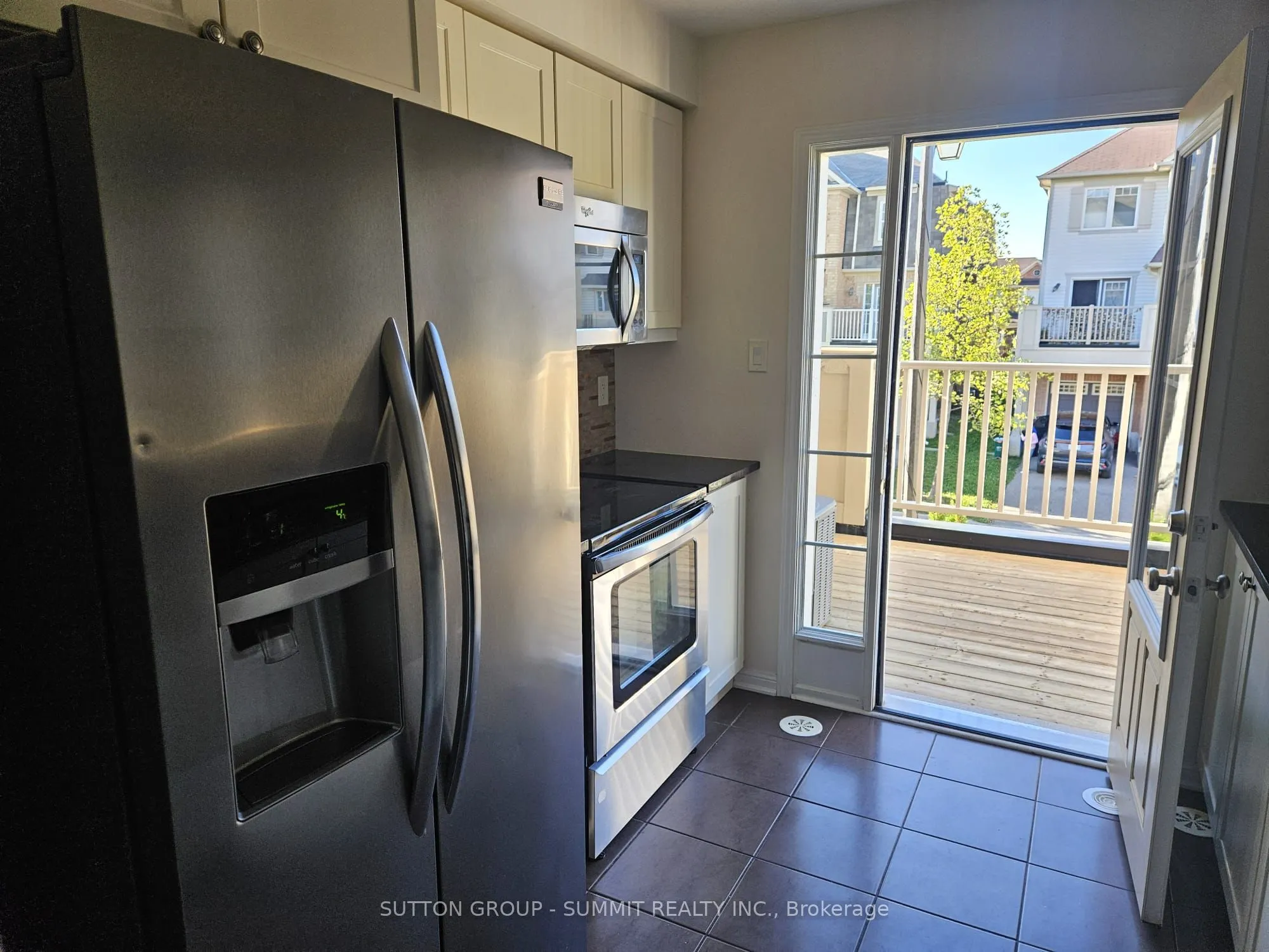 240 SEPTIMUS Heights
