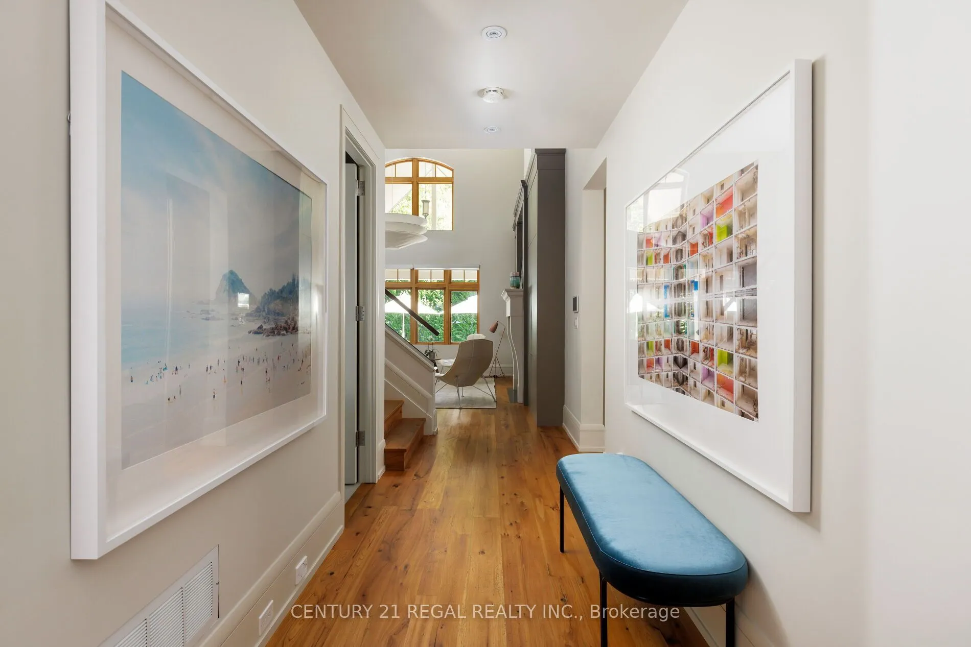 2442 Meadowood Crescent