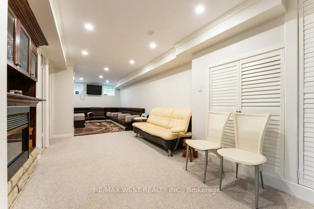 3143 Clayhill Road