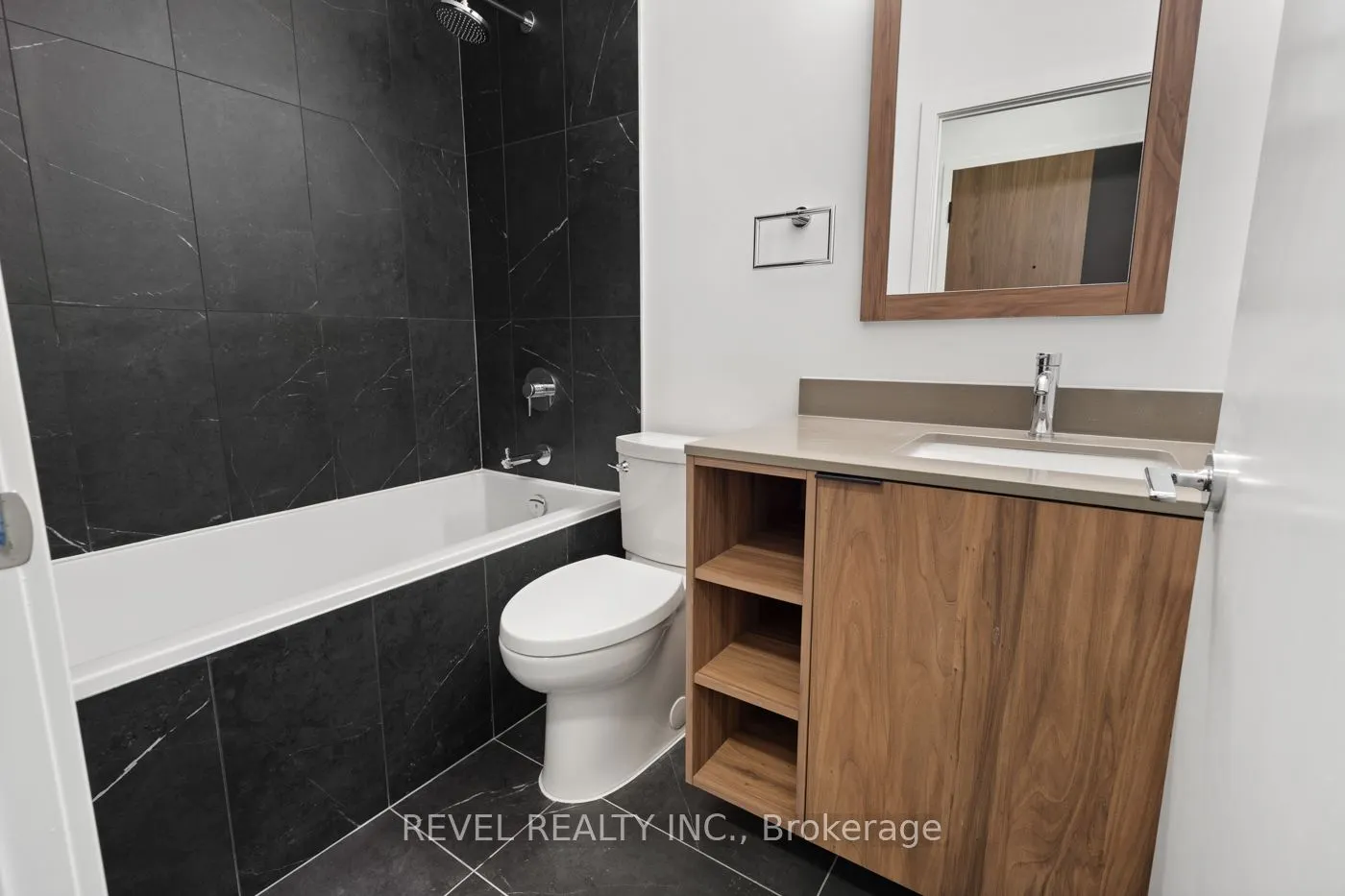 1037 The Queensway, #224
