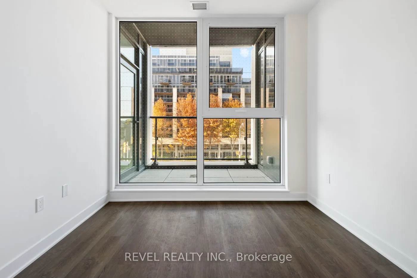 1037 The Queensway, #224