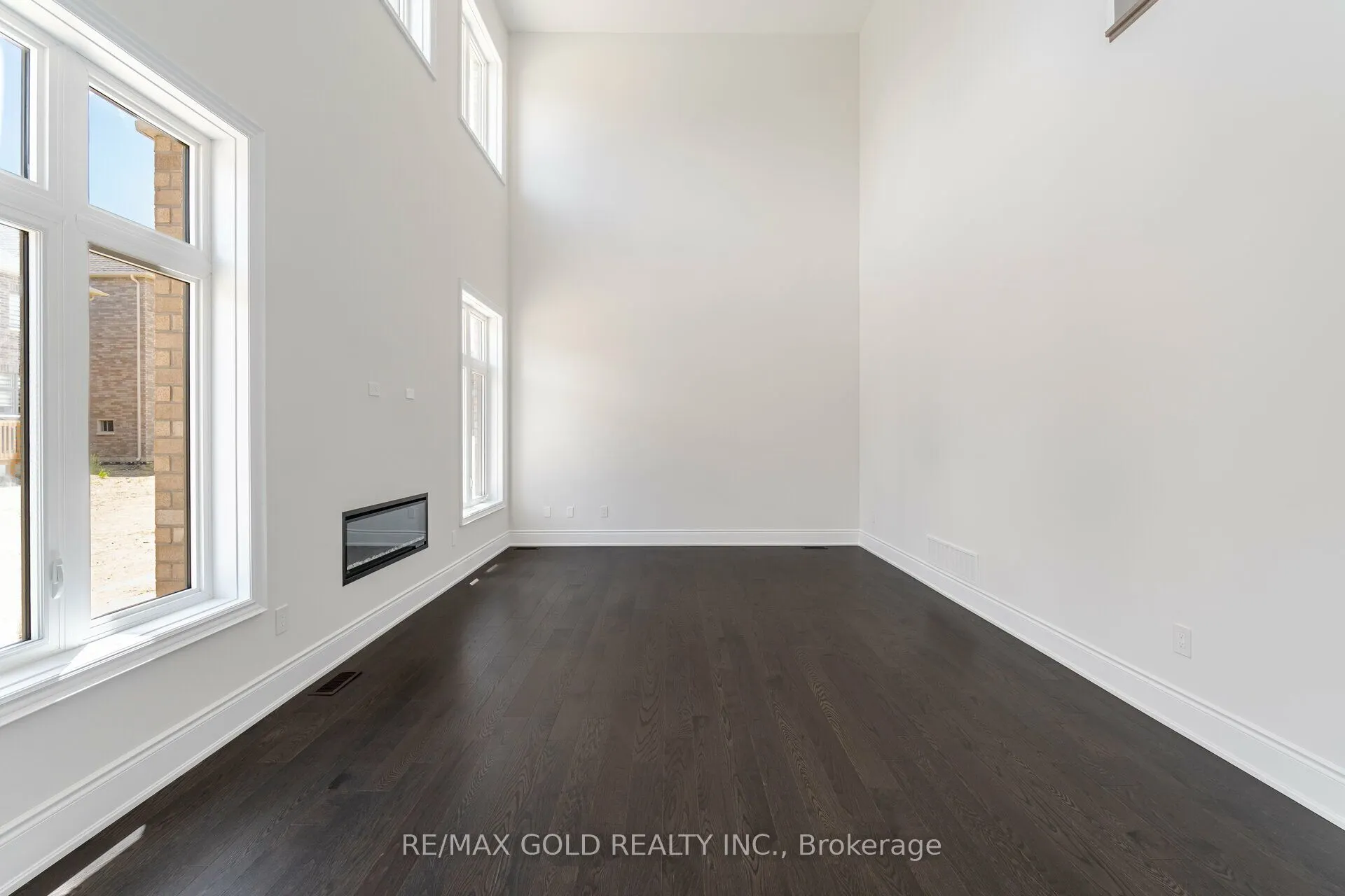 80 Raspberry Ridge Avenue