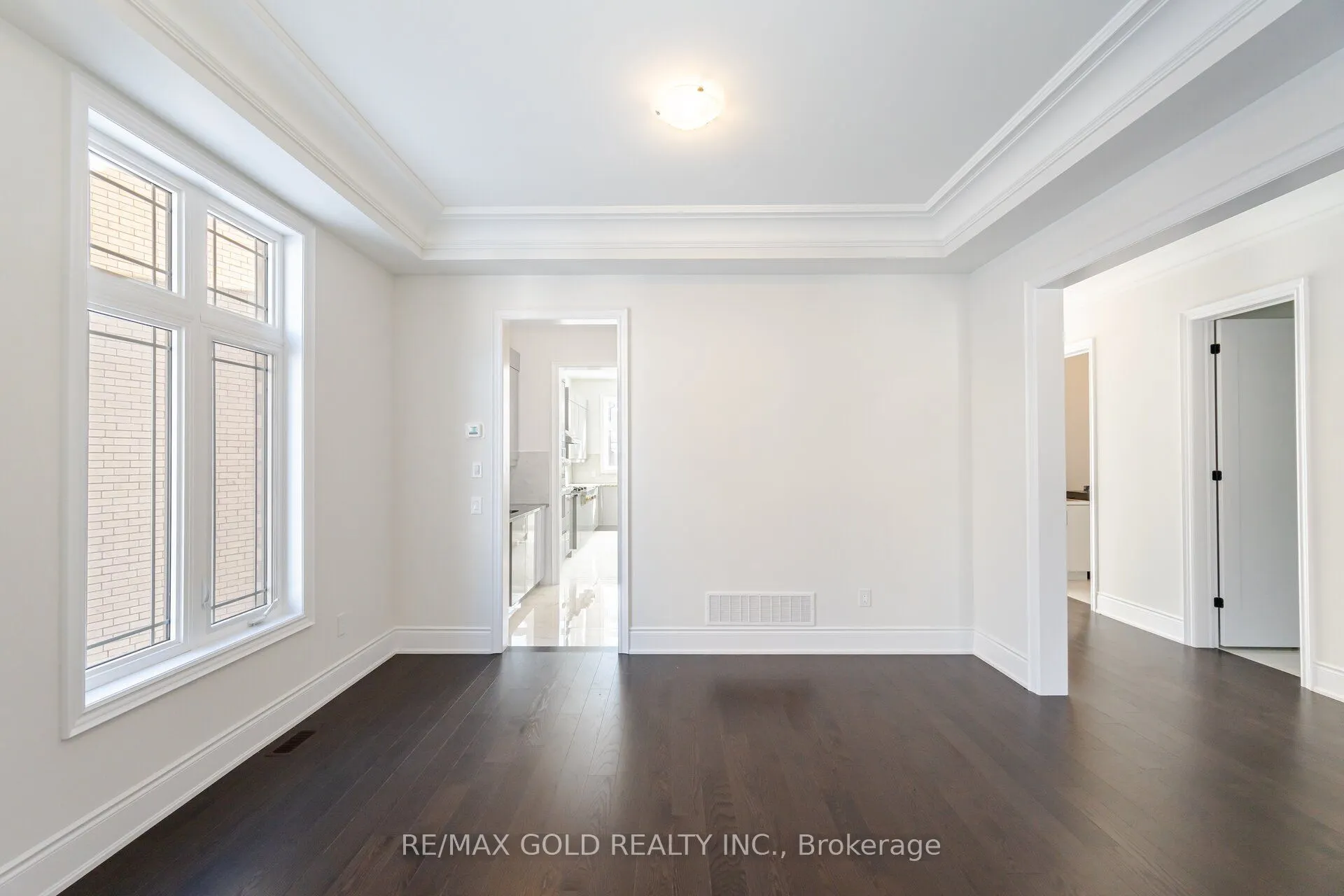 80 Raspberry Ridge Avenue