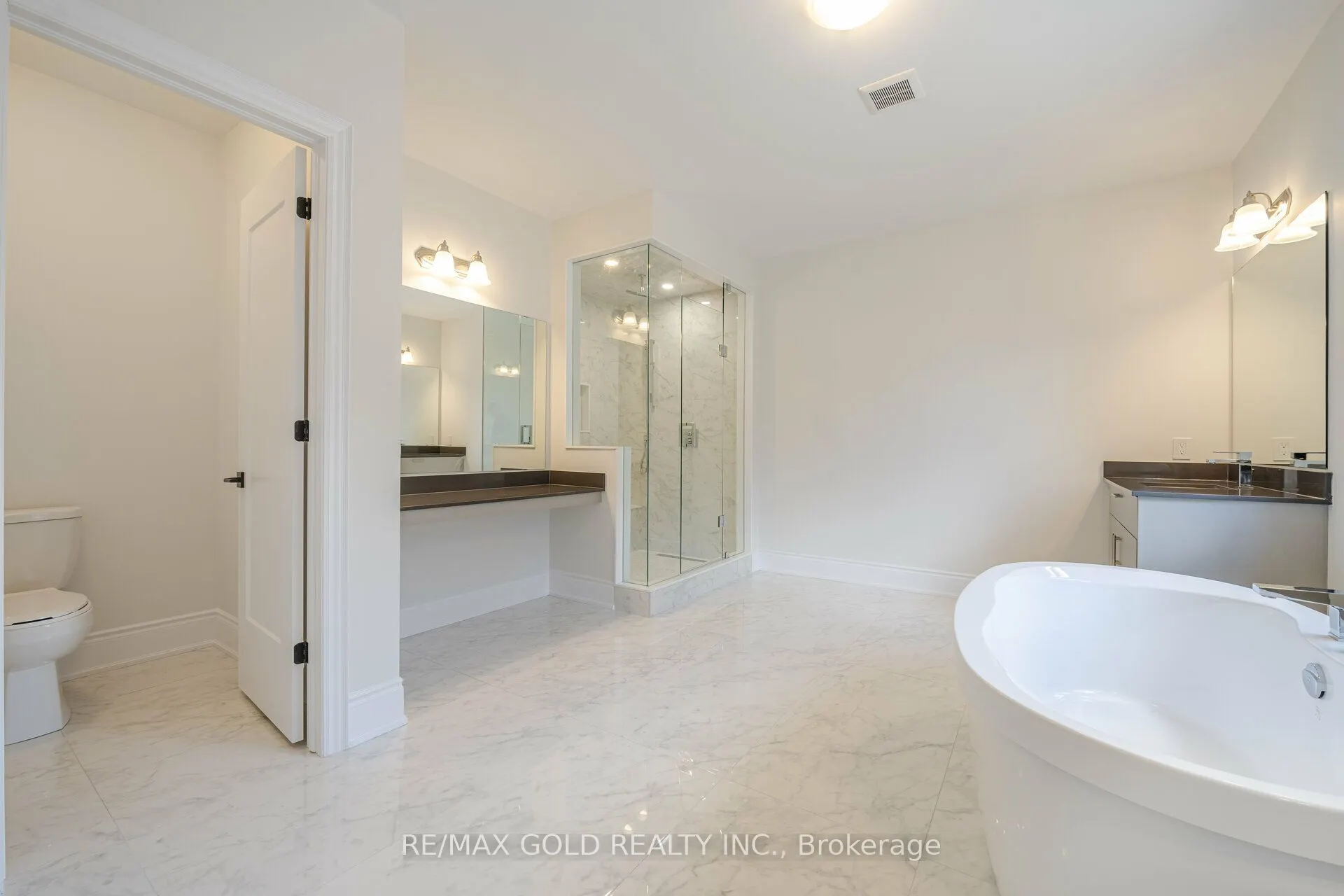 80 Raspberry Ridge Avenue