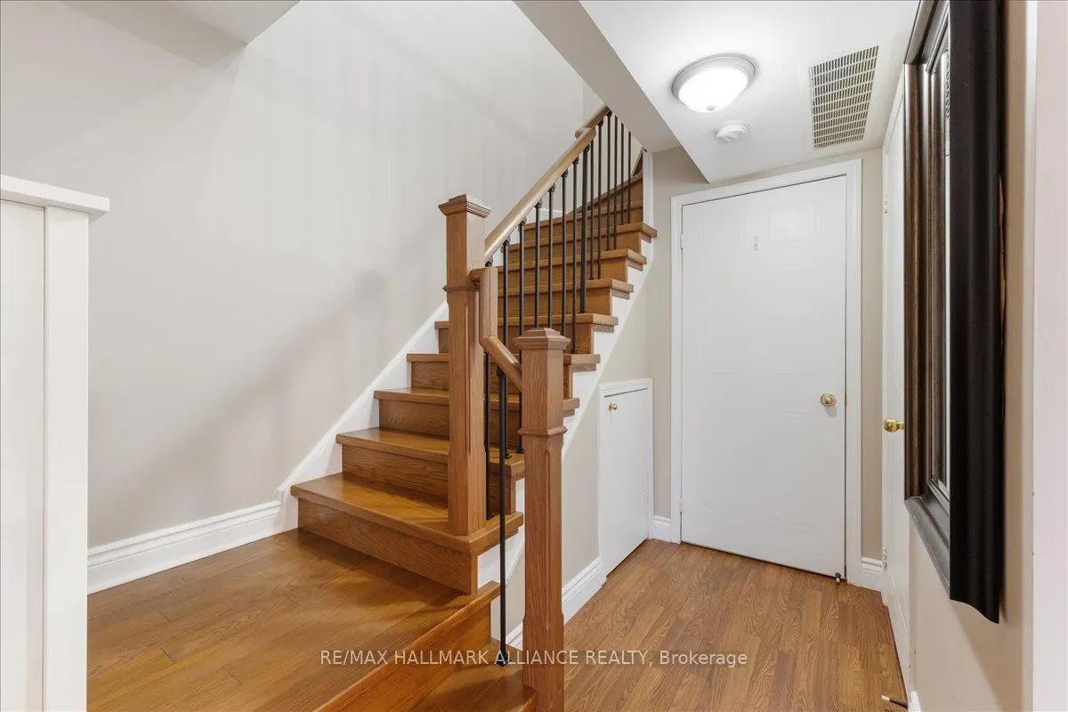 4620 Guildwood Way, #81