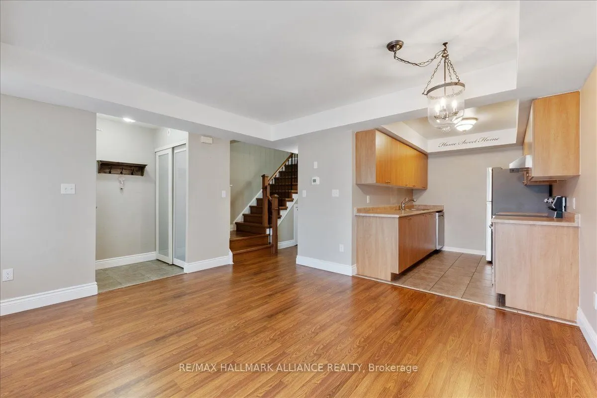4620 Guildwood Way, #81
