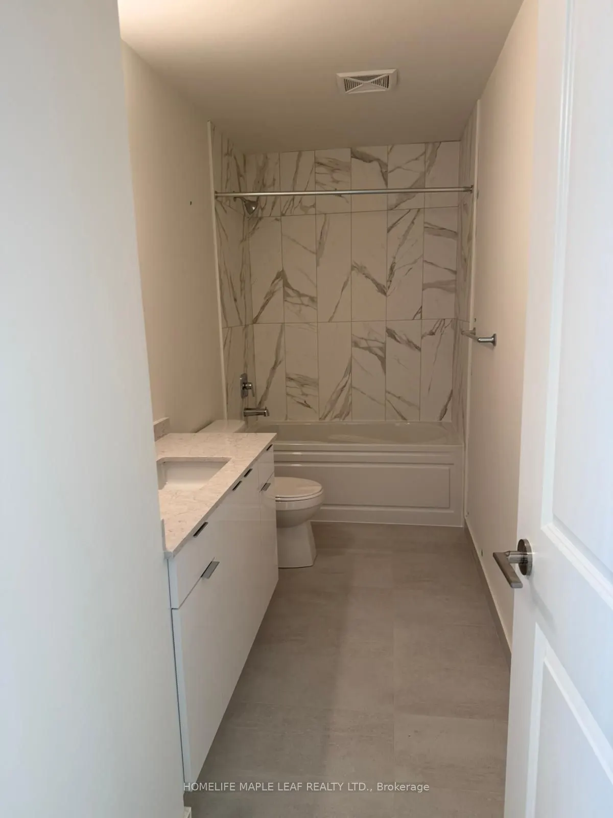 15 Watergarden Drive, #3803