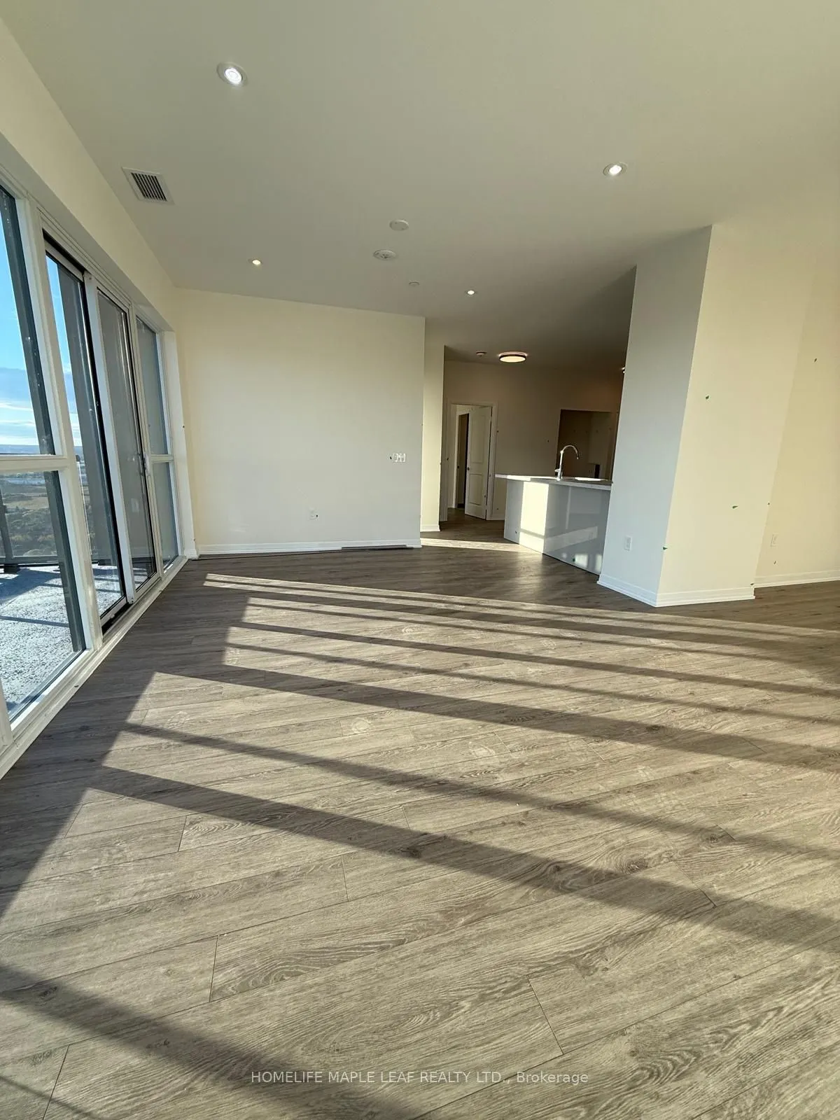 15 Watergarden Drive, #3803